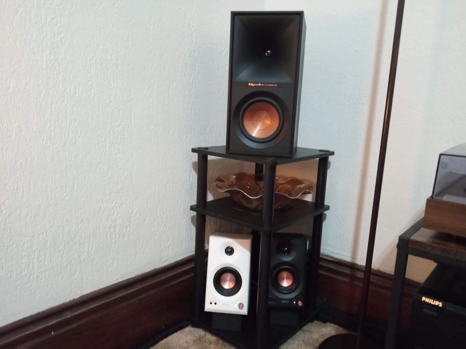 Edifier MR3 Powered Studio Monitor Speakers, Hi-Res Audio Certified Bluetooth V5.4 Active Bookshelf Loudspeakers customer photo 2