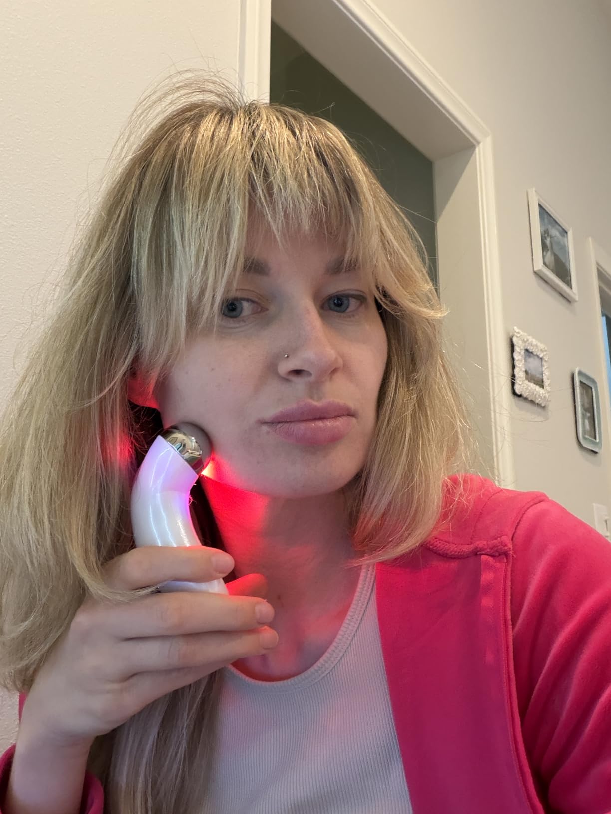 Microcurrent Facial Device,Latest Red Light Technology,Enhances The Ability to Lift The Face and Tighten The Skin,Facial Wrinkle Equipment,Smart Photon Micro-Current Device, Model:EP-300. customer photo 2