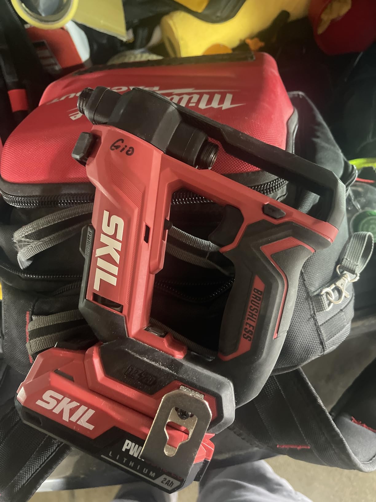 SKIL PWR CORE 20 Brushless 20V Flip Drill Driver Kit with Double Collect Flip Head, Includes 2.0 Ah USB-C Battery and Charger - DL6300D-12 customer photo 2