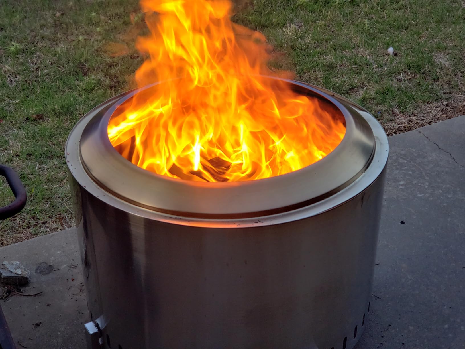 OutVue 27 Inch Stainless Steel Smokeless Fire Pit with Waterproof Cover | Outdoor Smokeless Firepit with Fire Poker, Wood Burning Fire Pits for Bonfire, Camping, Low Smoke Firepit for Outside customer photo 1