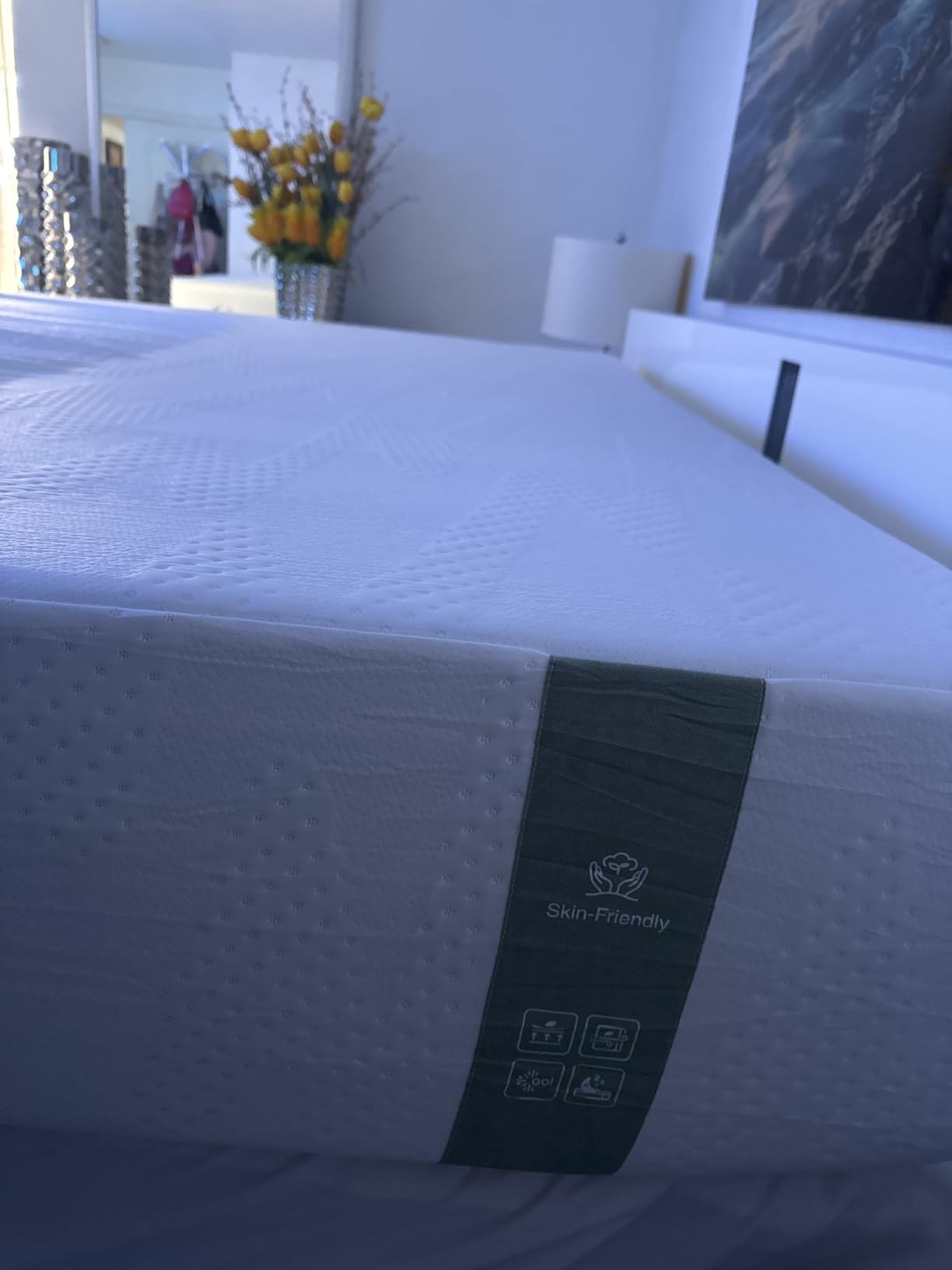 Novilla King Size Mattress, 12 inch King Mattress in a Box, Gel Memory Foam Mattresses for Cooling Night Sleep, Comfort Support and Pressure Relief, CertiPUR-US Certified customer photo 2