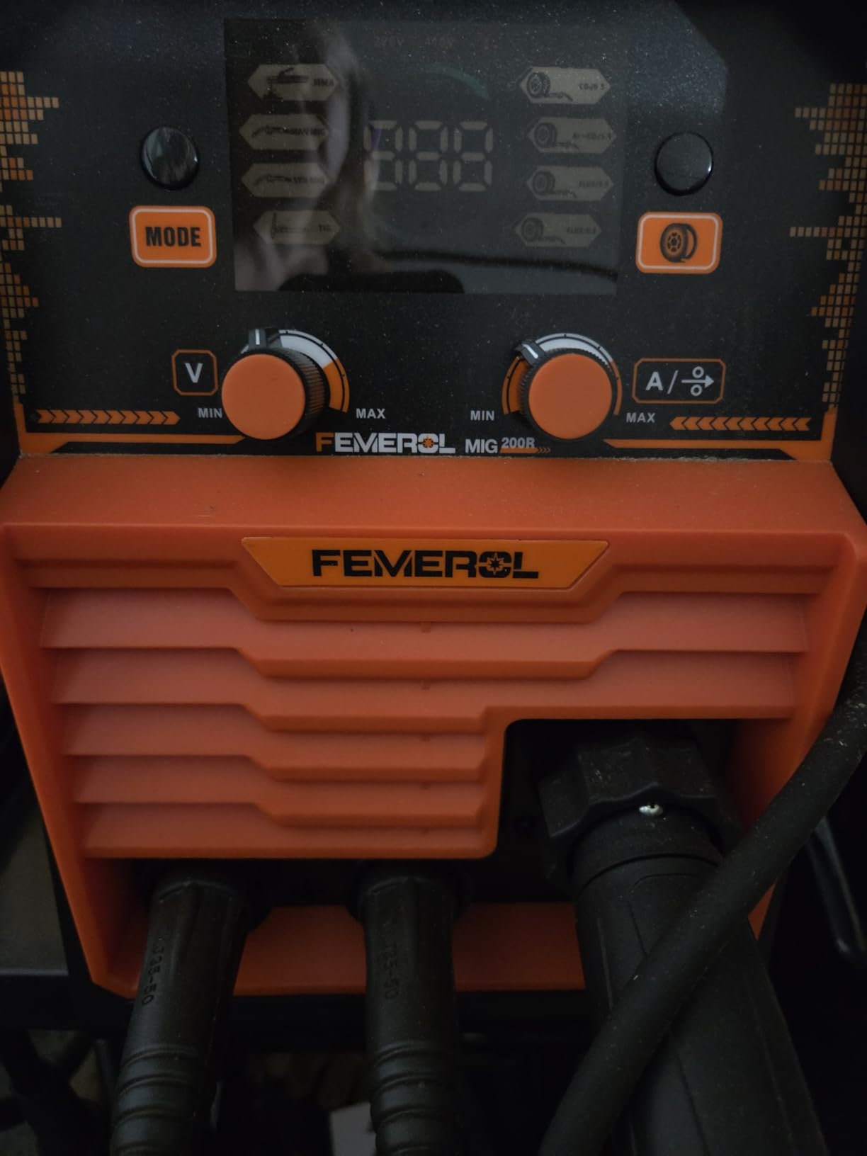 FEMEROL 140A 3 in 1 MIG Welder, Flux Core, MIG/Lift TIG/Stick Welding Machine 110V Portable IGBT Inverter Synergic Control, LED Display with Welding Helmets customer photo 2