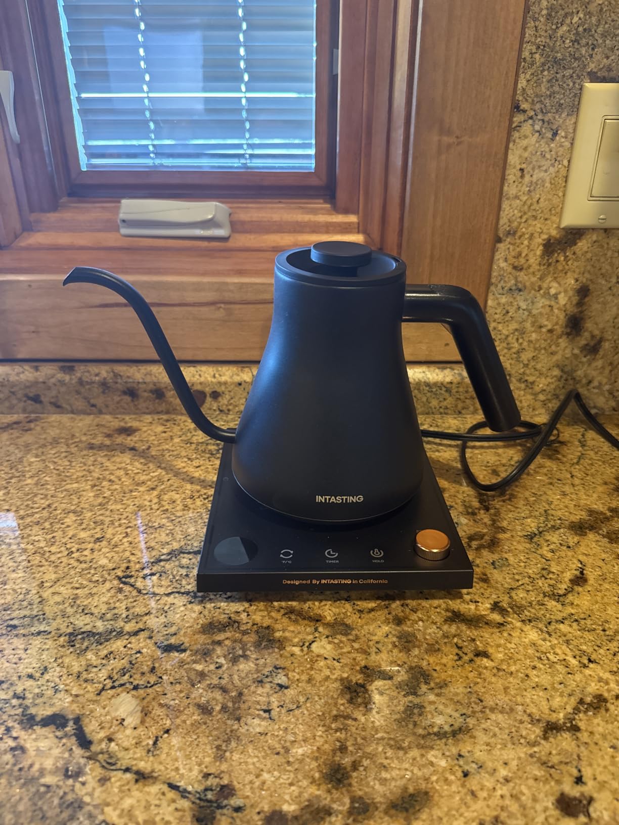 INTASTING Gooseneck Electric Kettle, ±1℉ Temperature Control, 0.9L, Black | Stainless Steel Inner, Quick Heating, for Pour Over Coffee, Brew Tea, Boil Hot Water, 30 oz customer photo 1