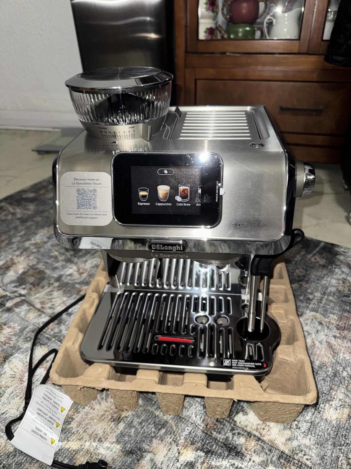 De'Longhi La Specialista Touch Espresso Machine with Coffee Grinder | Guided Brewing, 10 Preset Recipes, Automatic or Manual Milk Frother, Touchscreen Display customer photo 2
