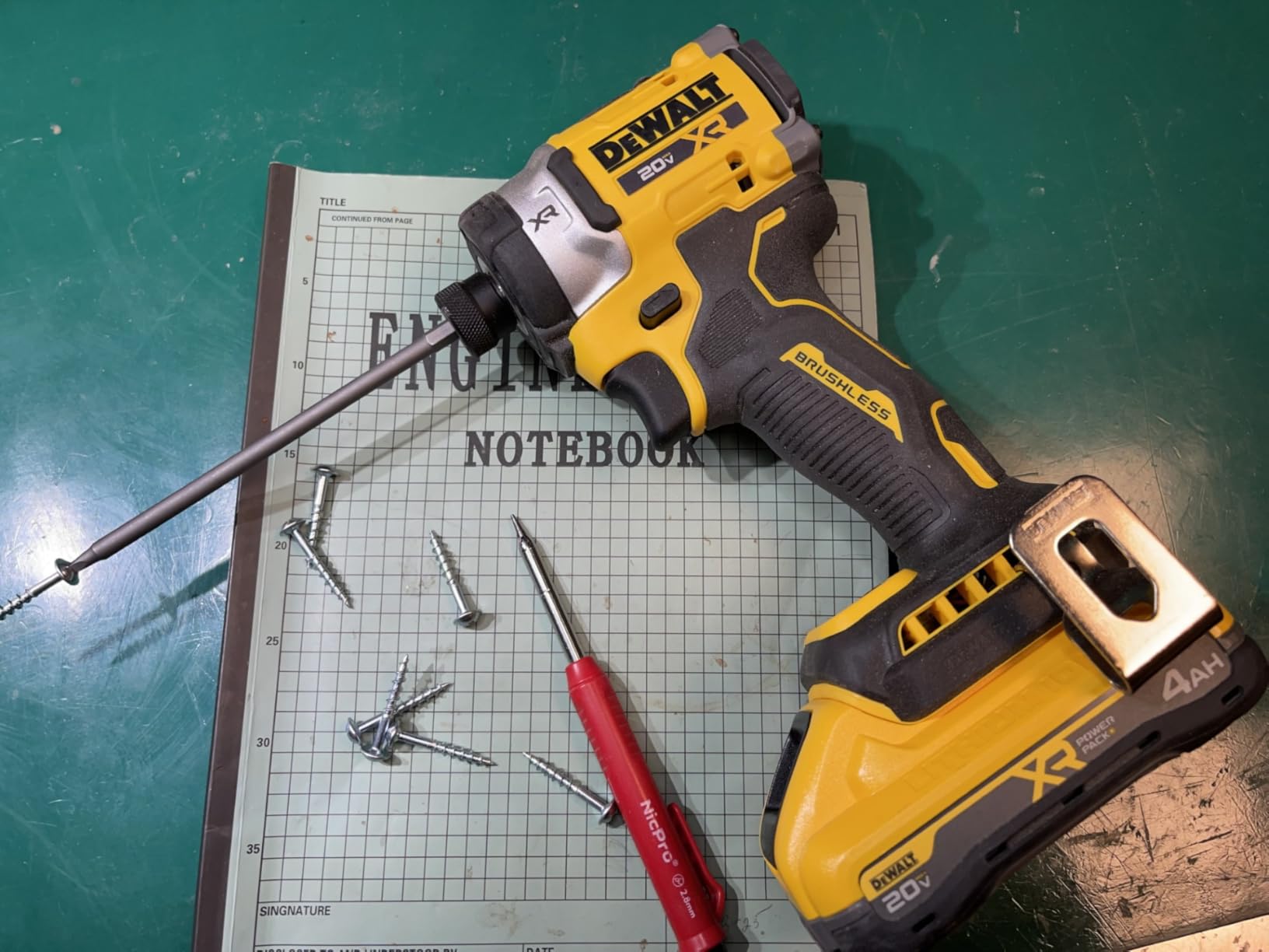 DEWALT 20V MAX XR Brushless 3-Speed High Torque 1/4 in. Impact Driver Kit with XR POWERPACK and Charger (DCF860QQ1) customer photo 2