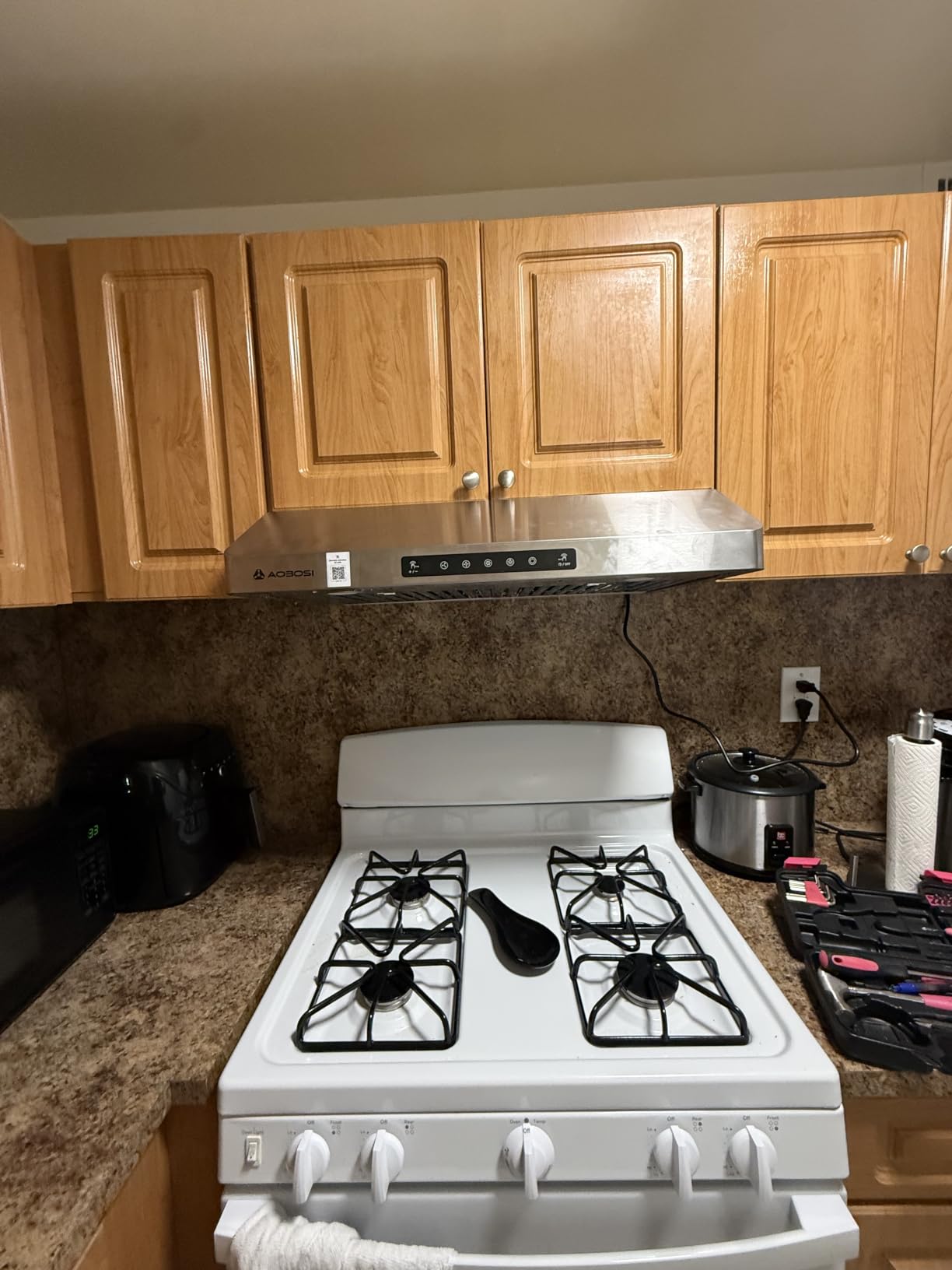 AAOBOSI 36 Inch Under Cabinet Range Hood, 800 CFM Stainless Steel Kitchen Vent Hood with Gesture Sensing, Touch Control, 3-Speed Exhaust Fan, LED Lights, Ducted Range Hood customer photo 2