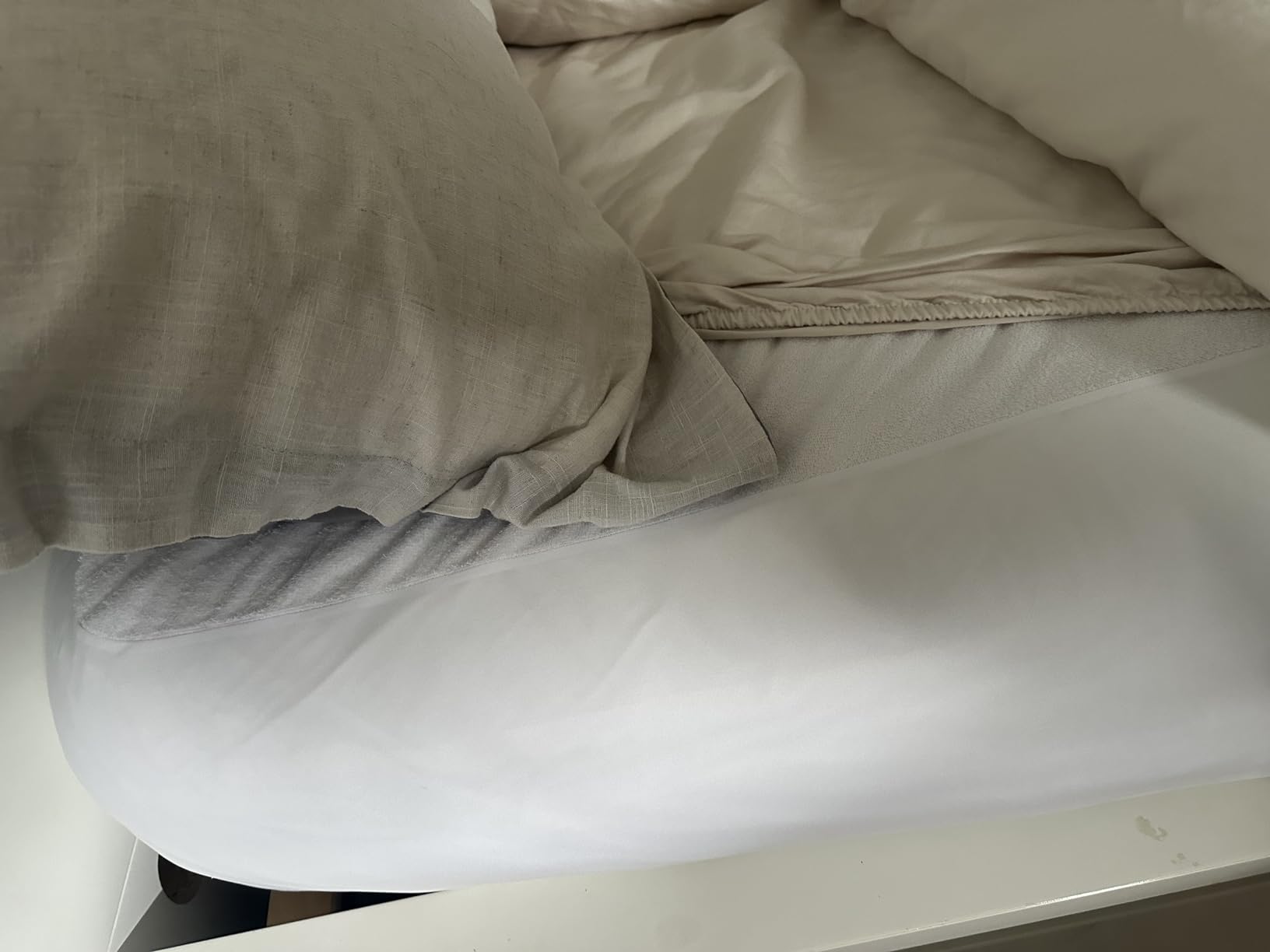 LANE LINEN 100% Egyptian Cotton Sheets Queen Size Sateen Weave - White | Queen Sheets - 4-Piece Set, 16
