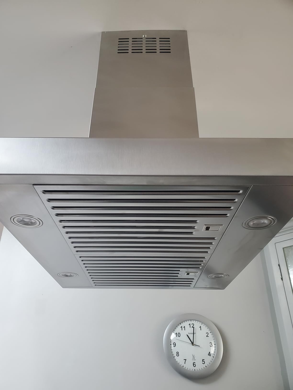 VIKIO HOME 30 Inch Island Range Hood, 390 CFM kitchen Hood with Dual-Sided Touch/Gesture Control, Convertible Ducted/Ductless, Ceiling Mount, 3 Stainless Steel Baffle Filters, 3-Speed Fan customer photo 1