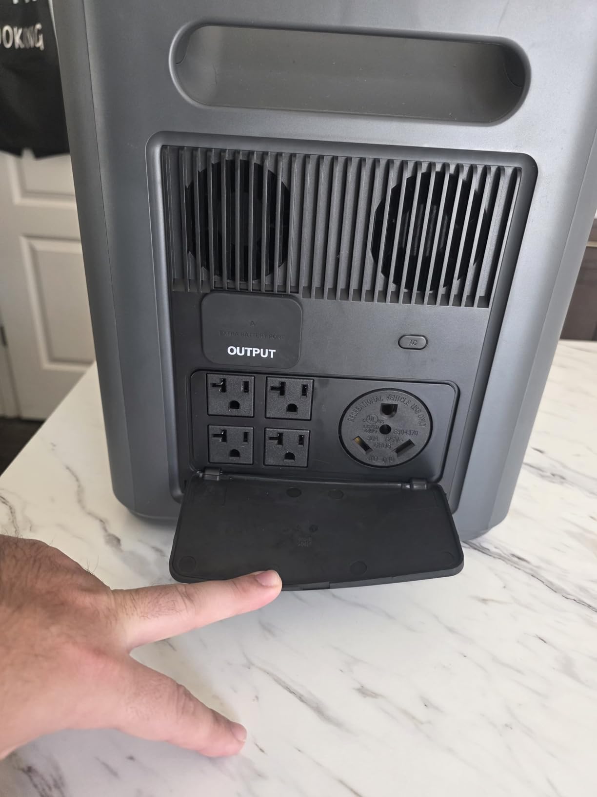 AFERIY P280 Portable Power Station 2800W (Peak 5600W) UPS Solar Generator | 2048Wh LiFePO4 Battery, Expandable to 10kWh, Fast Charge in 38 Min, PSW AC Output, Dual Solar Input for Home Use, Camping and RVs customer photo 1