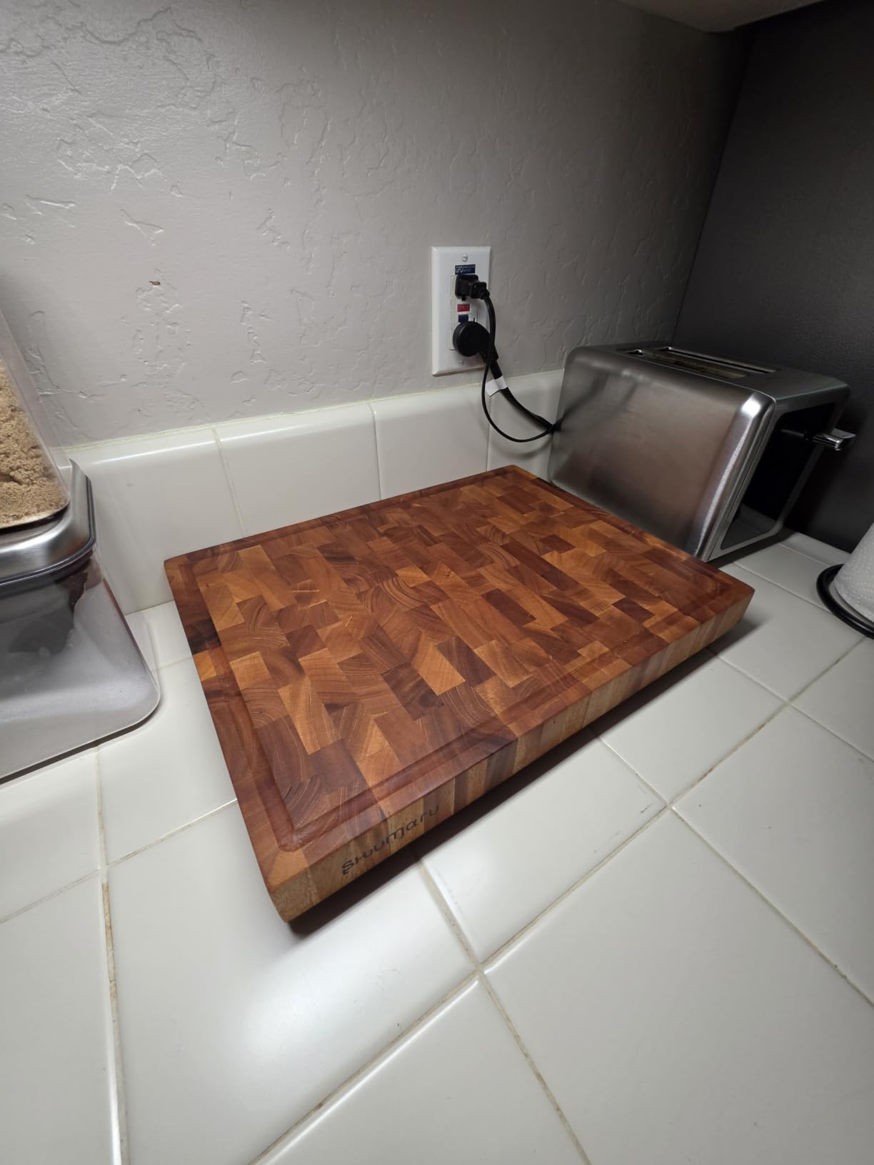 SHUMARU Mahogany End Grain Cutting Board, 17×13×1.6 in – Handmade Butcher Block, Knife-Friendly, Juice Groove, Non-Slip Feet customer photo 1