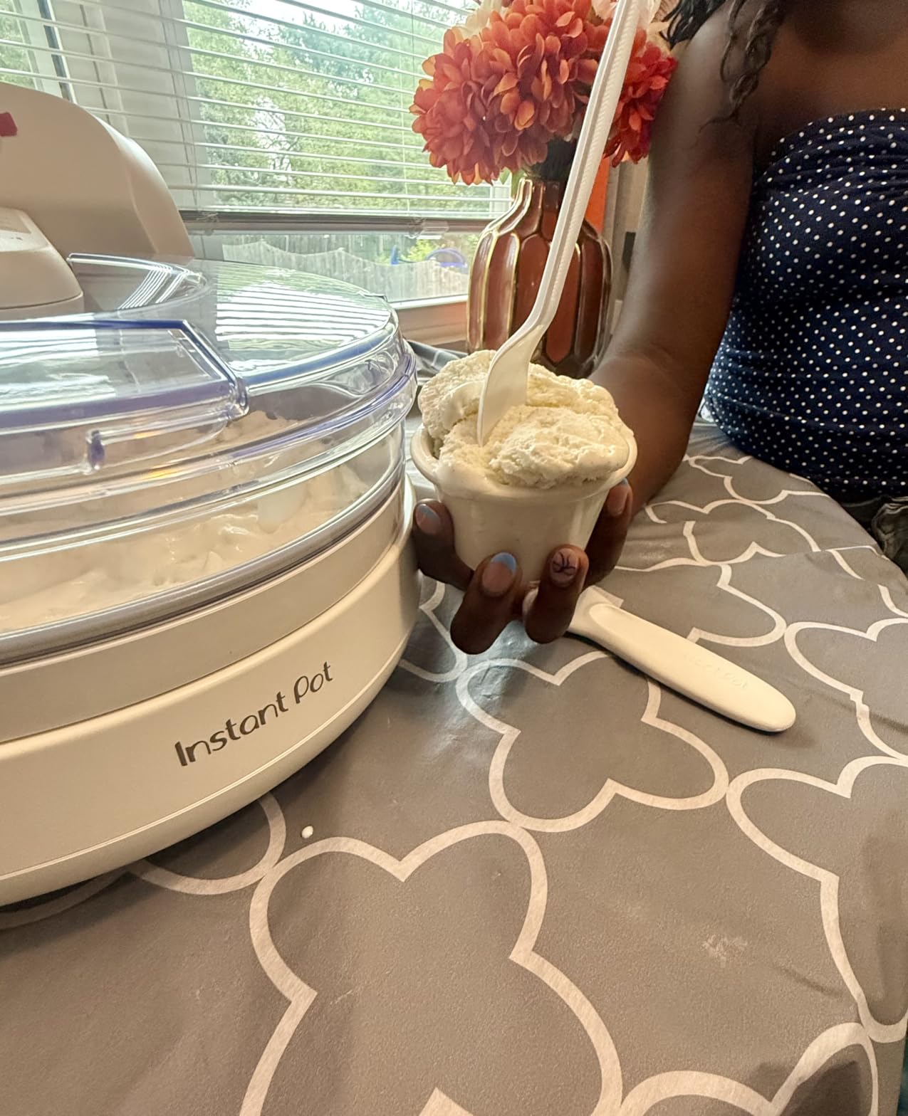 Instant Pot InstantChill 6-in-1 Ice Cream Maker in Minutes | No pre-freezing, make gelato, sorbet, non-dairy, soft-serve, hard and rolled ice cream in 20 minutes or less, plus mix ins customer photo 2