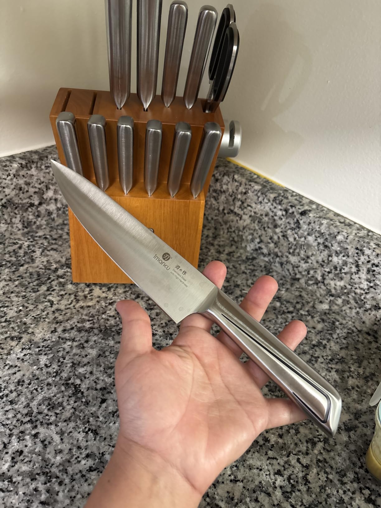 imarku Japanese High Carbon Stainless Steel Knife Set with Block, Precision-Forged Gyutou Kitchen Knives with Built-in Sharpener, Ultra-Sharp 10-15 Degree Edge, Ergonomic Non-Slip Handle, Dishwasher Safe customer photo 1