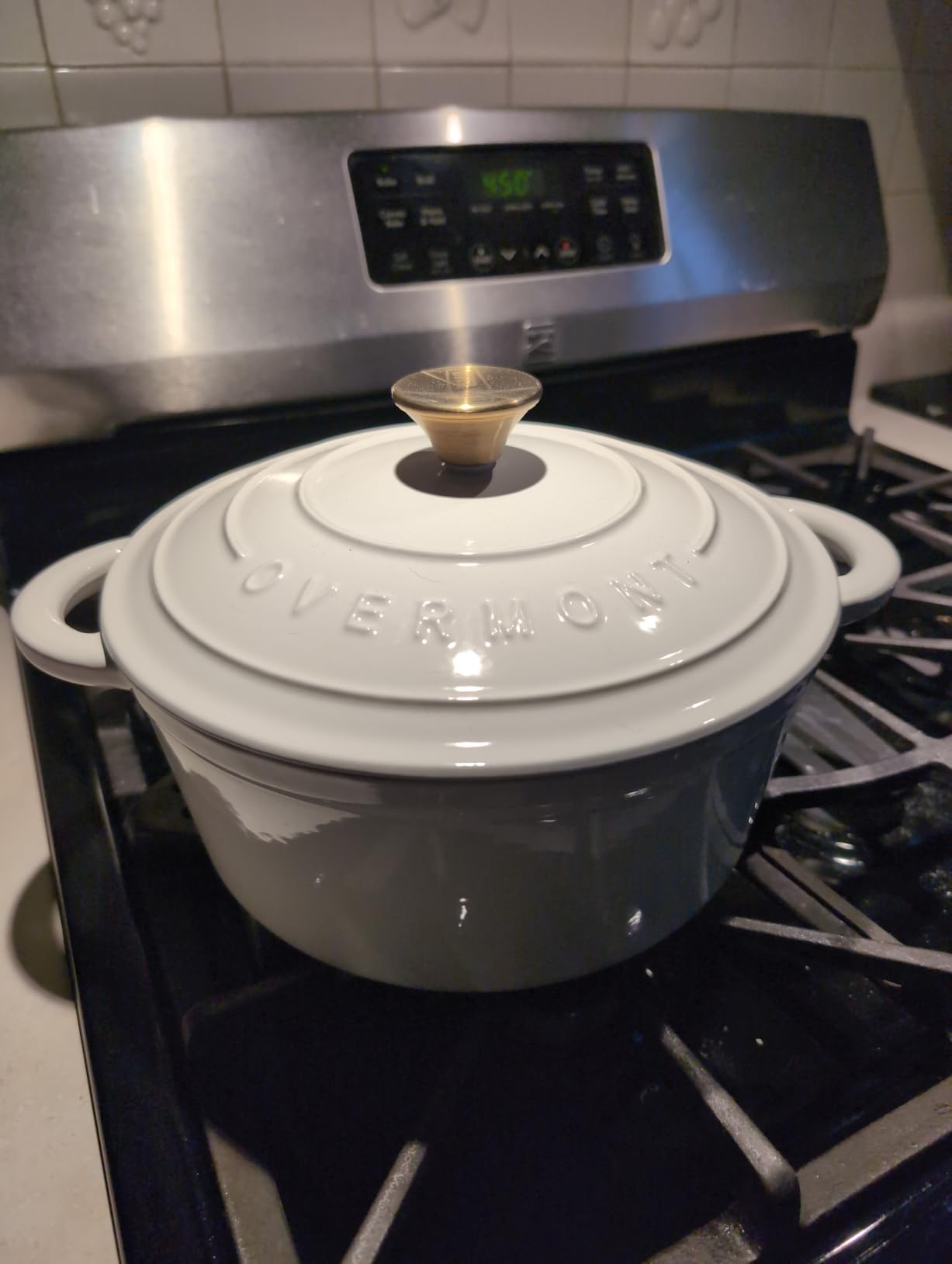 Overmont Enameled Cast Iron Dutch Oven - 5.5QT Pot with Lid Cookbook customer photo 1