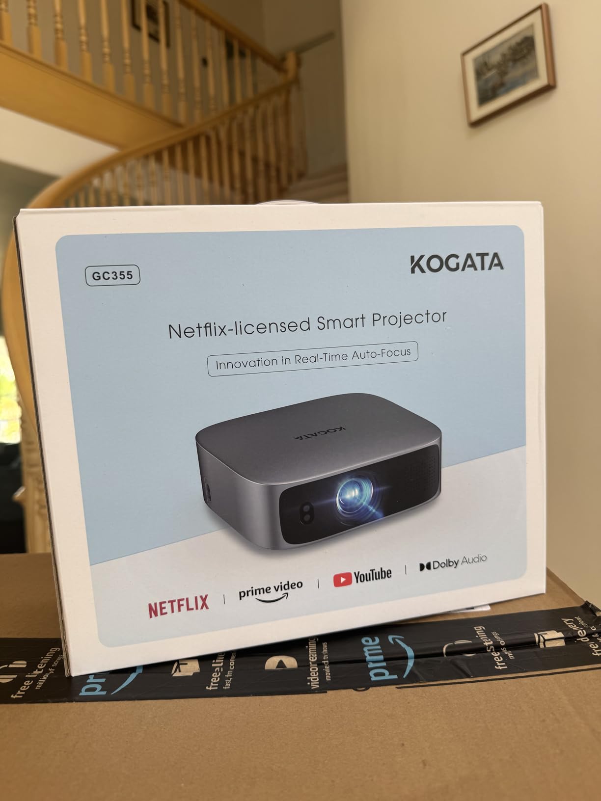 Short Throw Projector 4K with Built-in Apps 2000 ANSI AI Auto Focus | Smart Projector with WiFi and Bluetooth Dolby Audio Home Theater Movie Portable Outdoor Projector Ceiling Gunmetal customer photo 1