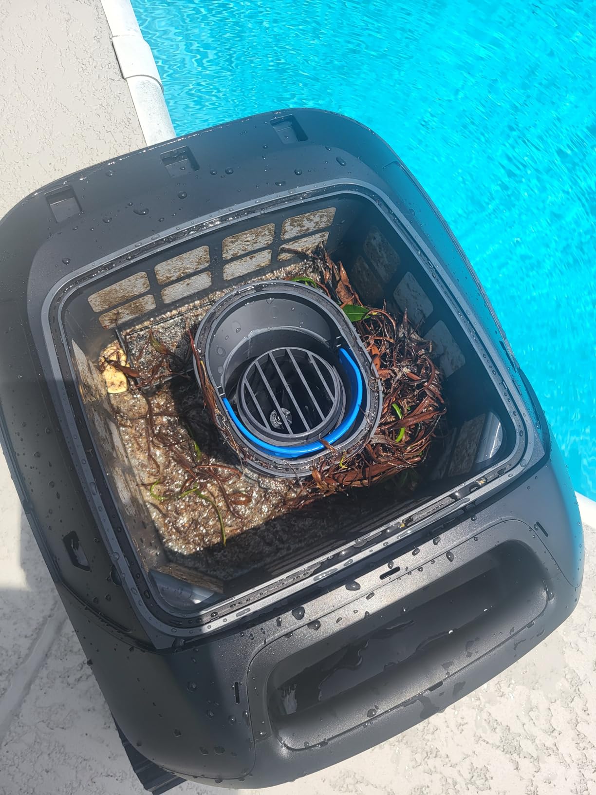 Beatbot Sora 10 Cordless Pool Vacuum Robot for Inground & Above Ground Pools, 6800 GPH Suction, Floor/Wall/Waterline/Shallow Area Cleaning, Waterline Parking, 300 Mins Runtime customer photo 2