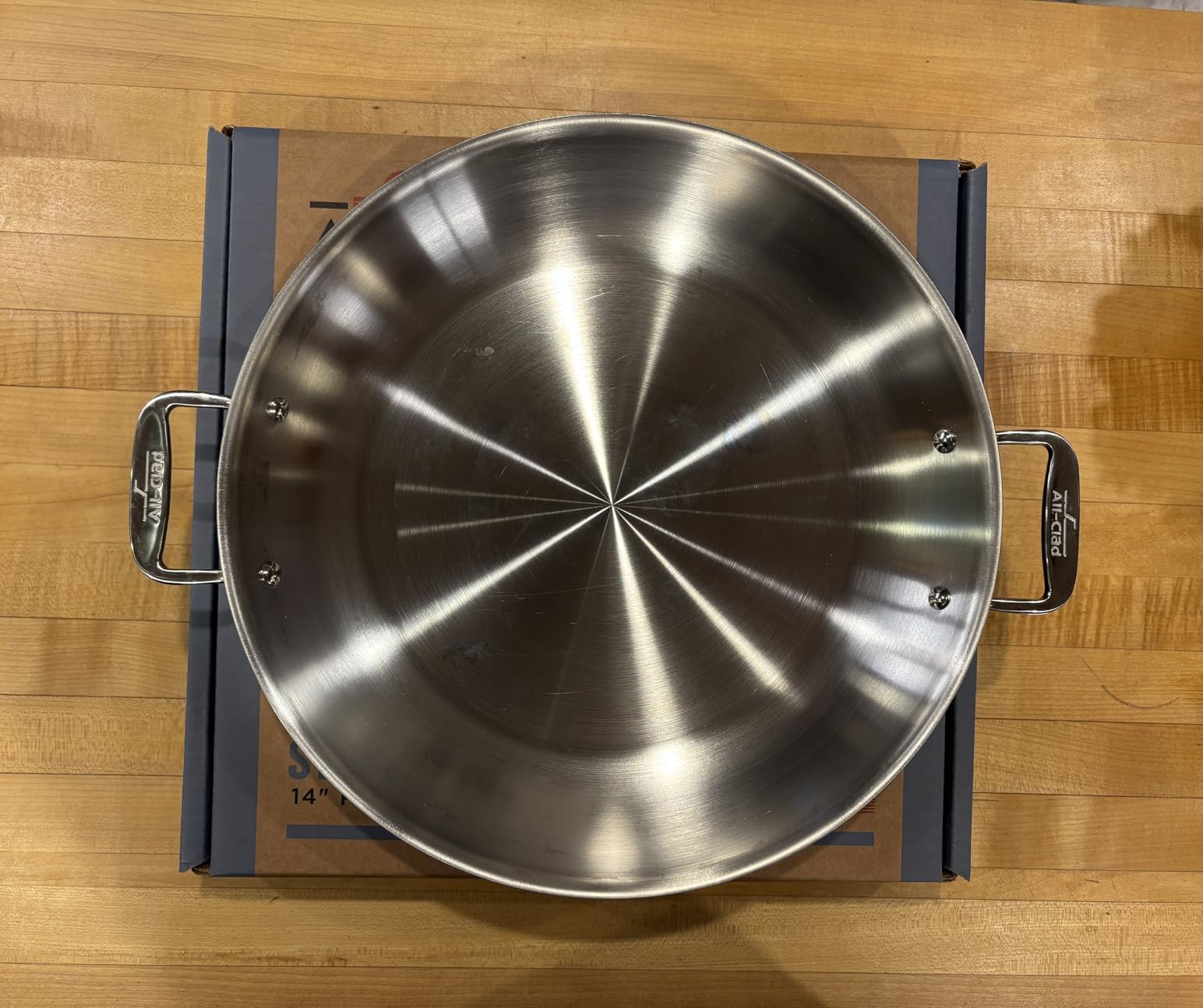 All-Clad D3 Stainless Steel 14 inch Paella Pan- Made in the USA- The Original Bonded Professional Cookware- Oven Safe & Induction Compatible customer photo 1