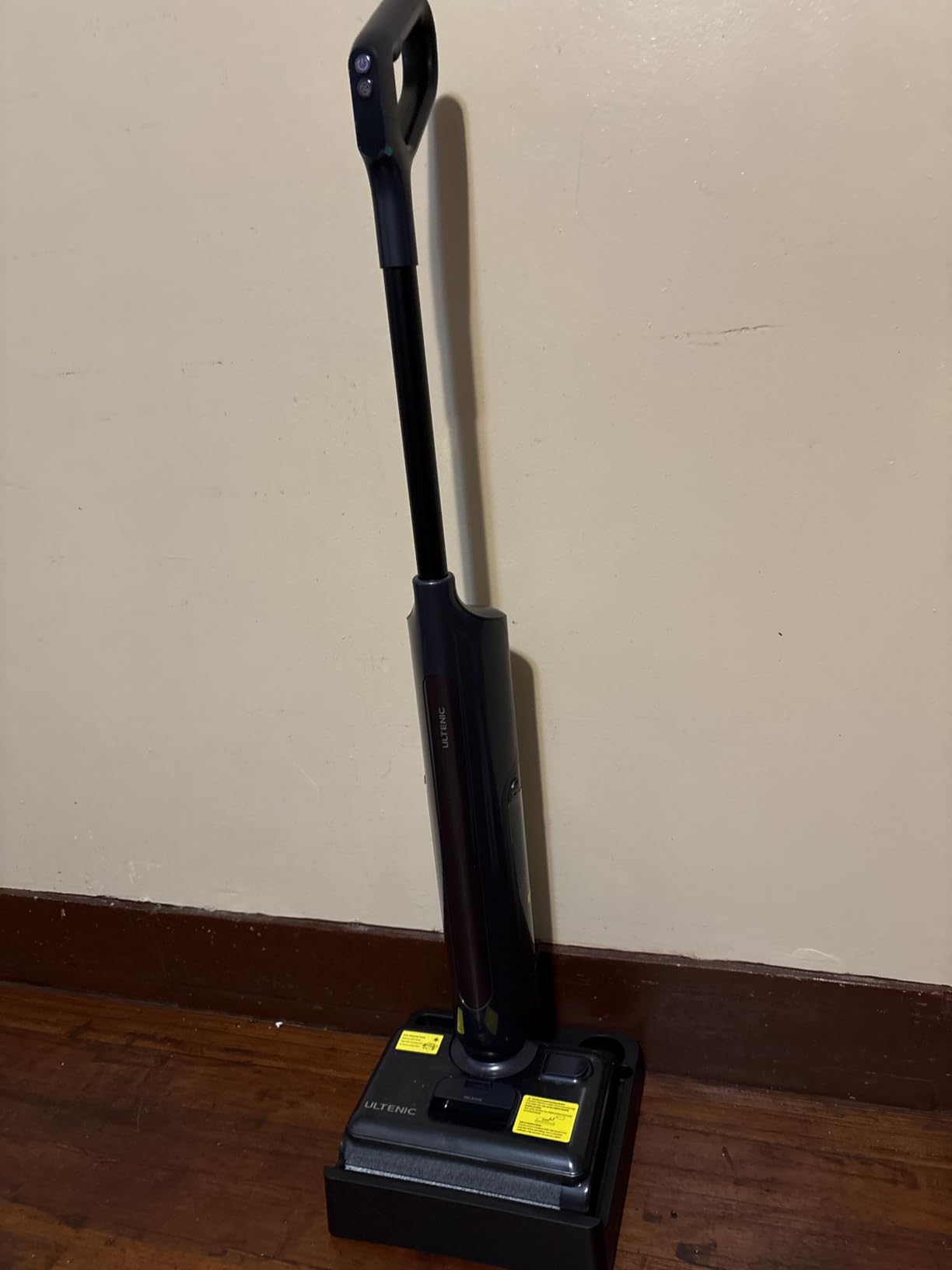 Ultenic Wet Dry Vacuum Cleaner, Vacuum Mop for Wet & Dry Messes, 180° Lay-Flat & Auto Self-Cleaning, 60Mins Runtime & Edge-Cleaning, Anti-Tangle Roller for Hard Floor and Pet Hair, AC1 TriFlex customer photo 1