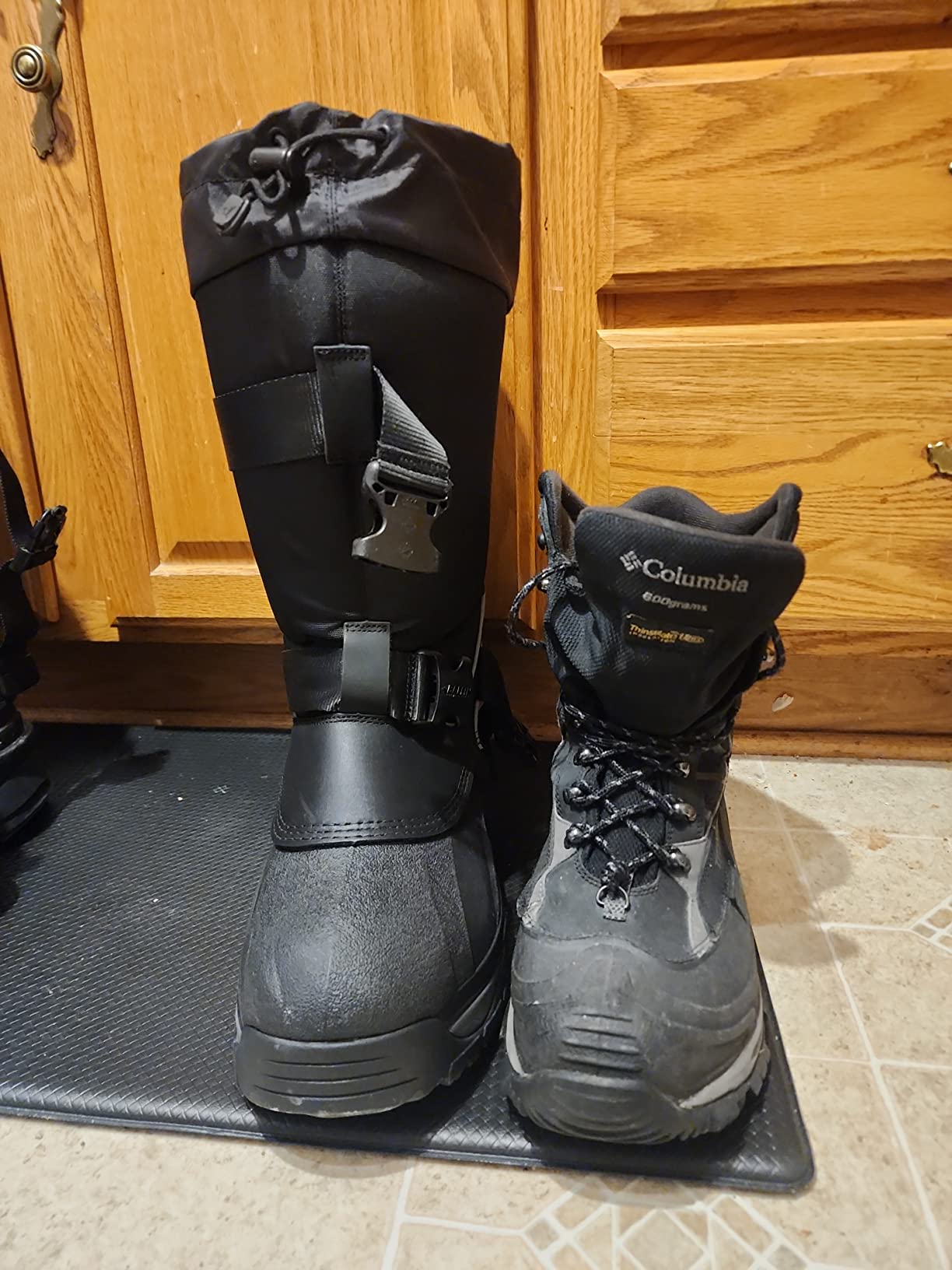 Baffin Impact Men's Boots, Mid-calf Height, for Extreme Cold weather, Snow and/or Ice-covered environments, Snowshoe Compatible customer photo 1