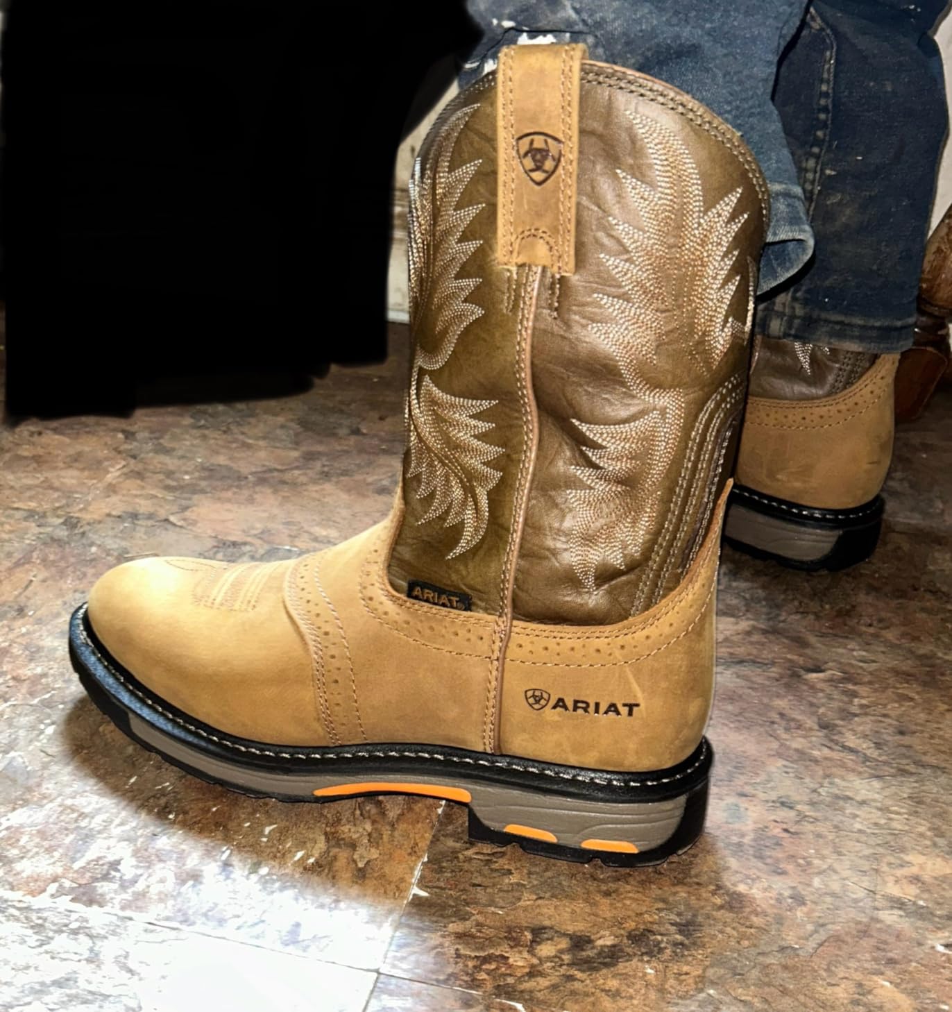 Ariat Men's Groundbreaker Wide Square Toe Waterproof Work Boot customer photo 2