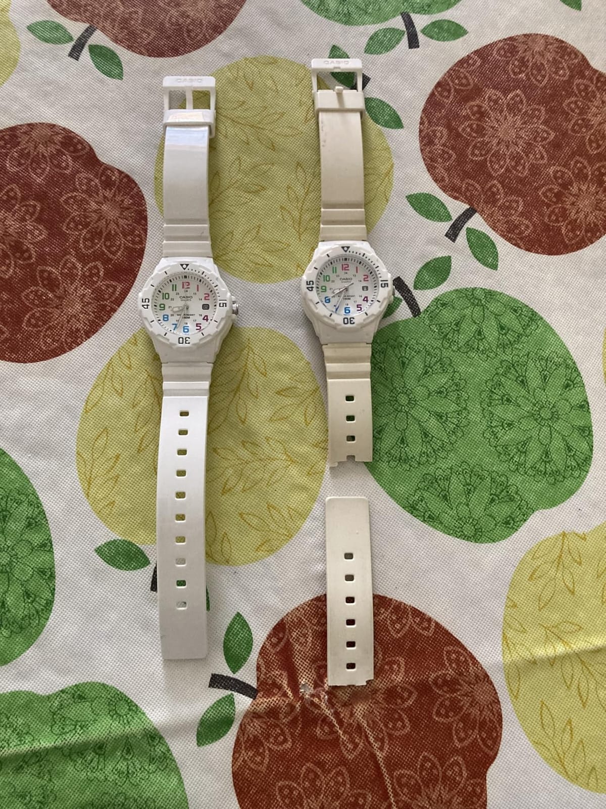 Casio MDV106 Series | Unisex Analog Watch | 200M WR | Stainless Steel Case | Resin Band | 2 Hand Analog (HR, Min, SEC) | Date Display | Screw Down Crown/Screw Down Caseback | 3 Year Battery customer photo 1