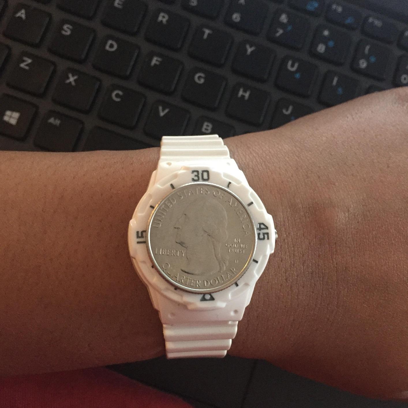 Casio MDV106 Series | Unisex Analog Watch | 200M WR | Stainless Steel Case | Resin Band | 2 Hand Analog (HR, Min, SEC) | Date Display | Screw Down Crown/Screw Down Caseback | 3 Year Battery customer photo 2