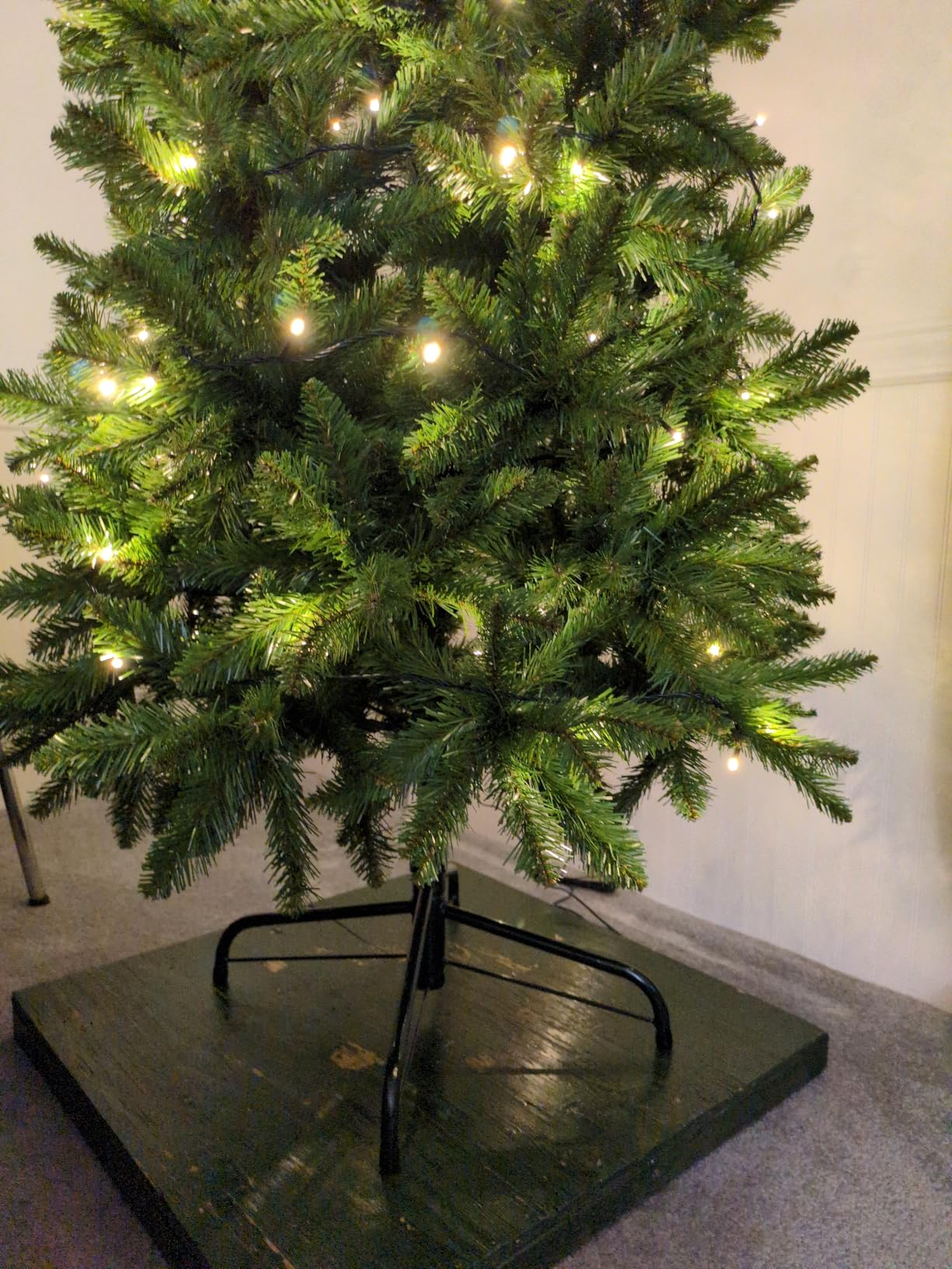 National Tree Company 7.5ft Unlit Kingswood Fir Slim Christmas Tree customer photo 1
