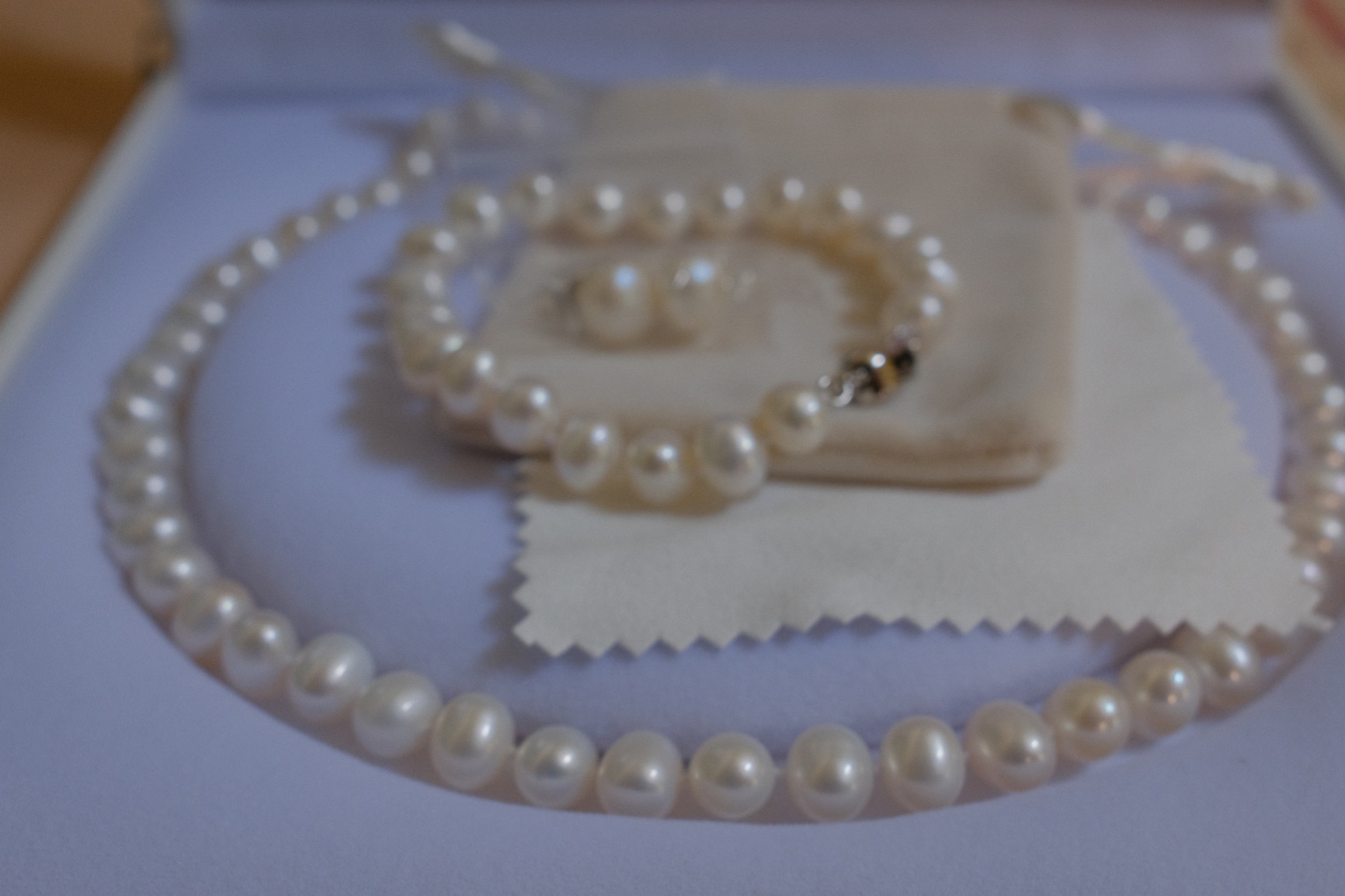 VIKI LYNN Freshwater Cultured Pearl Necklace Set Includes Stunning Bracelet and Stud Earrings Jewelry for Women Gift for Mother's Day, Anniversary, Birthday, Wedding customer photo 1