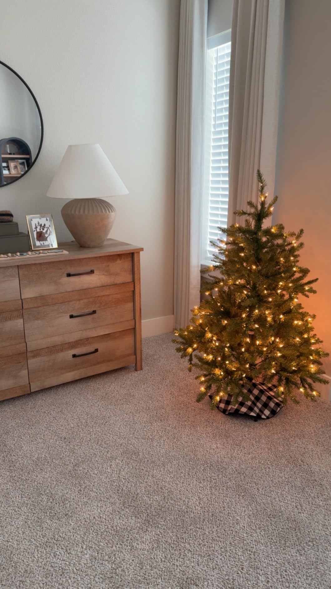 National Tree Company 7ft Pre-Lit Dunhill Fir Artificial Christmas Tree customer photo 1