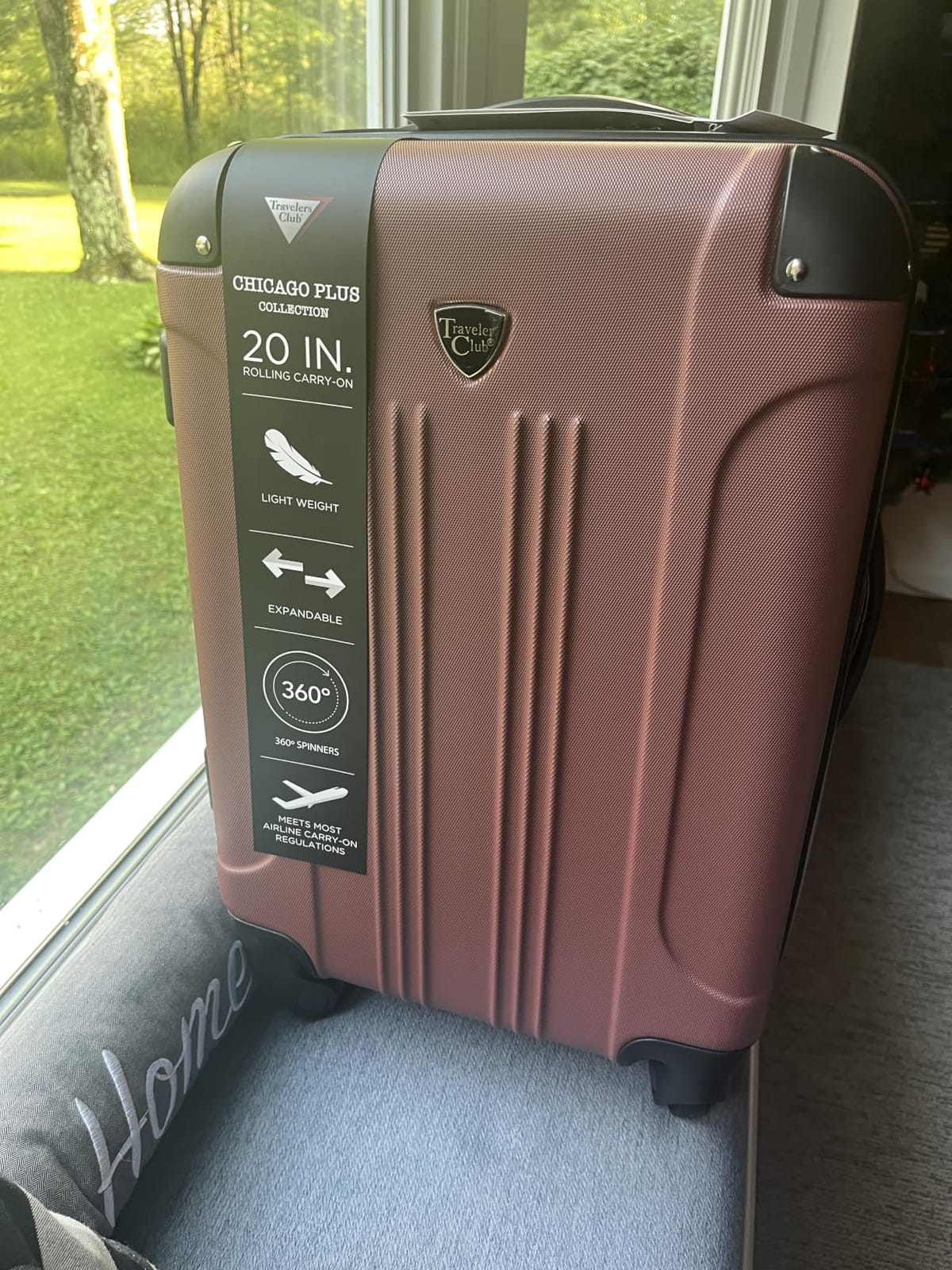 Travelers Club Chicago Hardside Expandable Spinner Luggage, Silver, 22