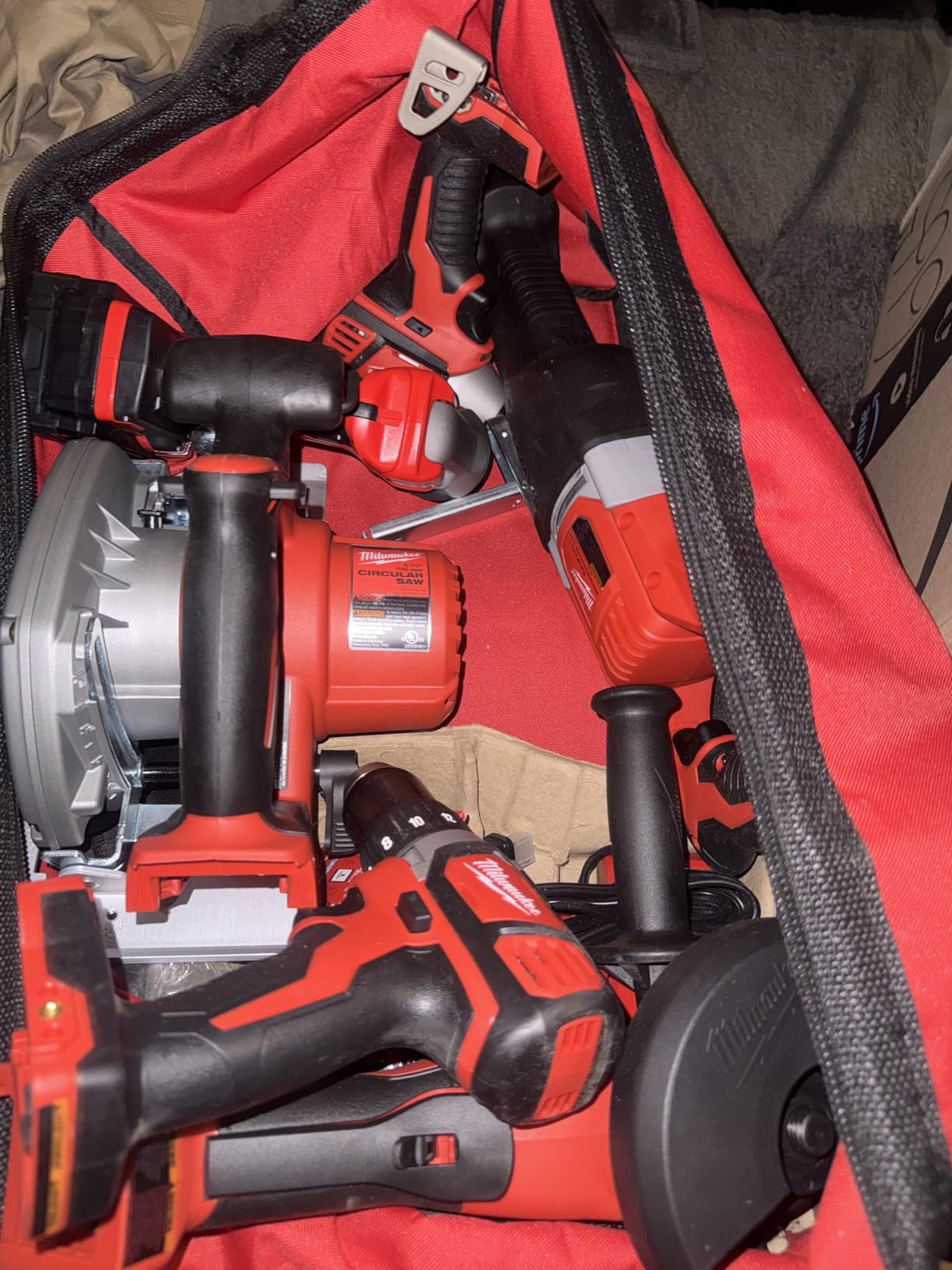 Milwaukee M18 Cordless LITHIUM-ION 6-Tool Combo Kit (2696-26) customer photo 1