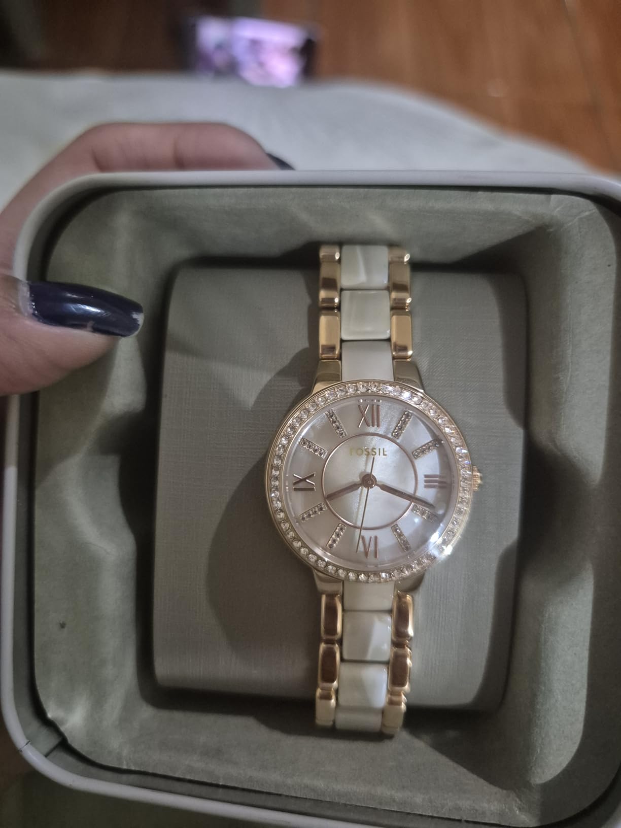 Fossil Women's Watch, Virginia Quartz Stainless Steel Three-Hand Watch for Women customer photo 1