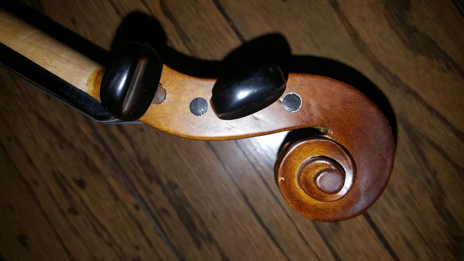 Ricard Bunnel G2 Violin Outfit 4/4 Size - Carrying Case and Accessories Included - Solid Maple Wood and Ebony Fittings By Kennedy Violins customer photo 1
