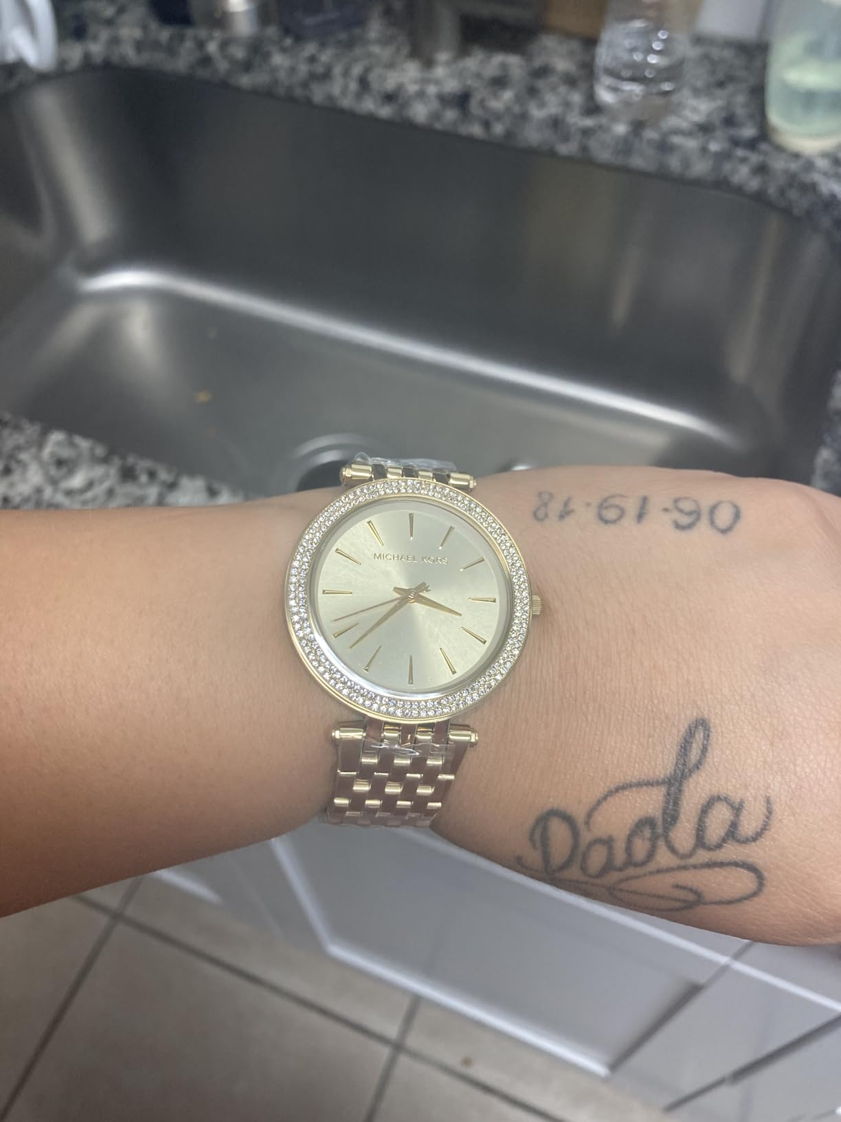 Michael Kors Darci Women's Watch, Stainless Steel and Pavé Crystal Watch for Women customer photo 2