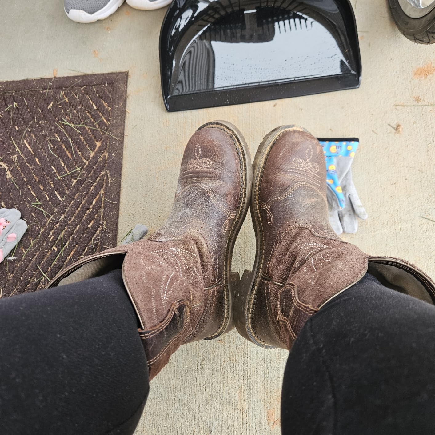 ARIAT Women's Fatbaby Heritage Dapper Western Boot customer photo 1