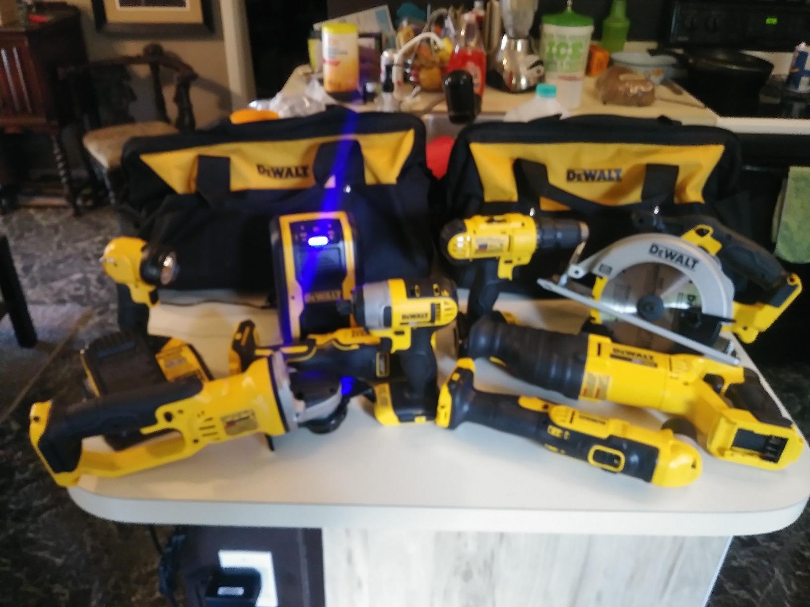 DEWALT 20V MAX Power Tools, 9 Cordless Tool Combo, Impact and Drill Driver, Oscillating Tool, Grinder,Circular and Reciprocating Saw,Right Angle Drill,Speaker,LED Light, 2 Batteries,Charger (DCK940D2) customer photo 2