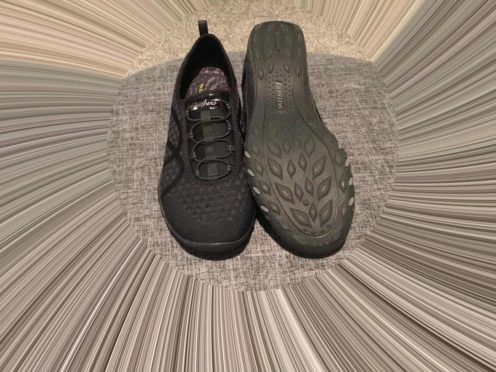 Skechers Women's Breathe Easy Fortune Knit customer photo 1