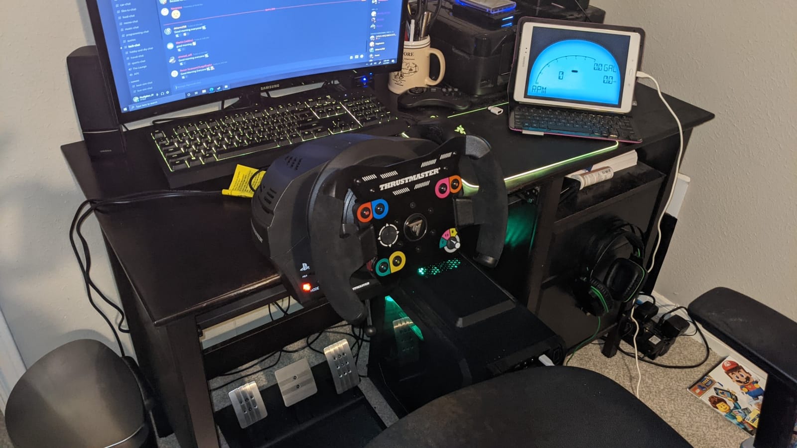 Thrustmaster T300RS GT Force Feedback Racing Wheel & 3 Pedal Set - PS5 & PC customer photo 2
