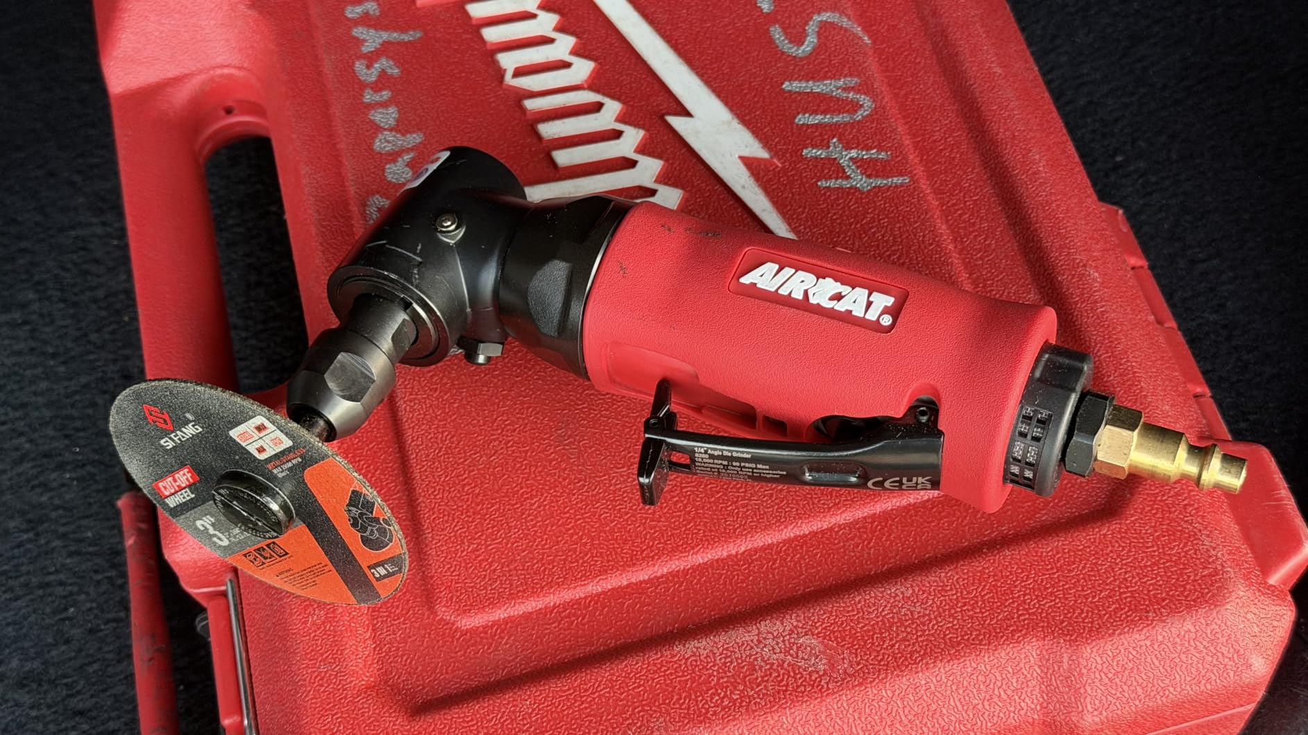 AIRCAT Pneumatic Tools 6280 .75 HP Angle Die Grinder with Spindle Lock 18,000 RPM | Composite-Handle and Grip, Non-Stall Motor with Top-Mounted Speed Control and Erickson-Style Collet, Quiet at 79 dBA customer photo 1