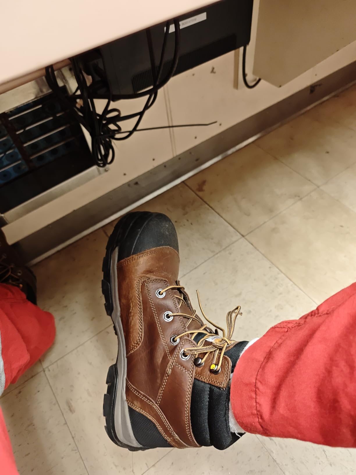 Carhartt Men's Ground Force 6” Waterproof Composite Toe Boot customer photo 2