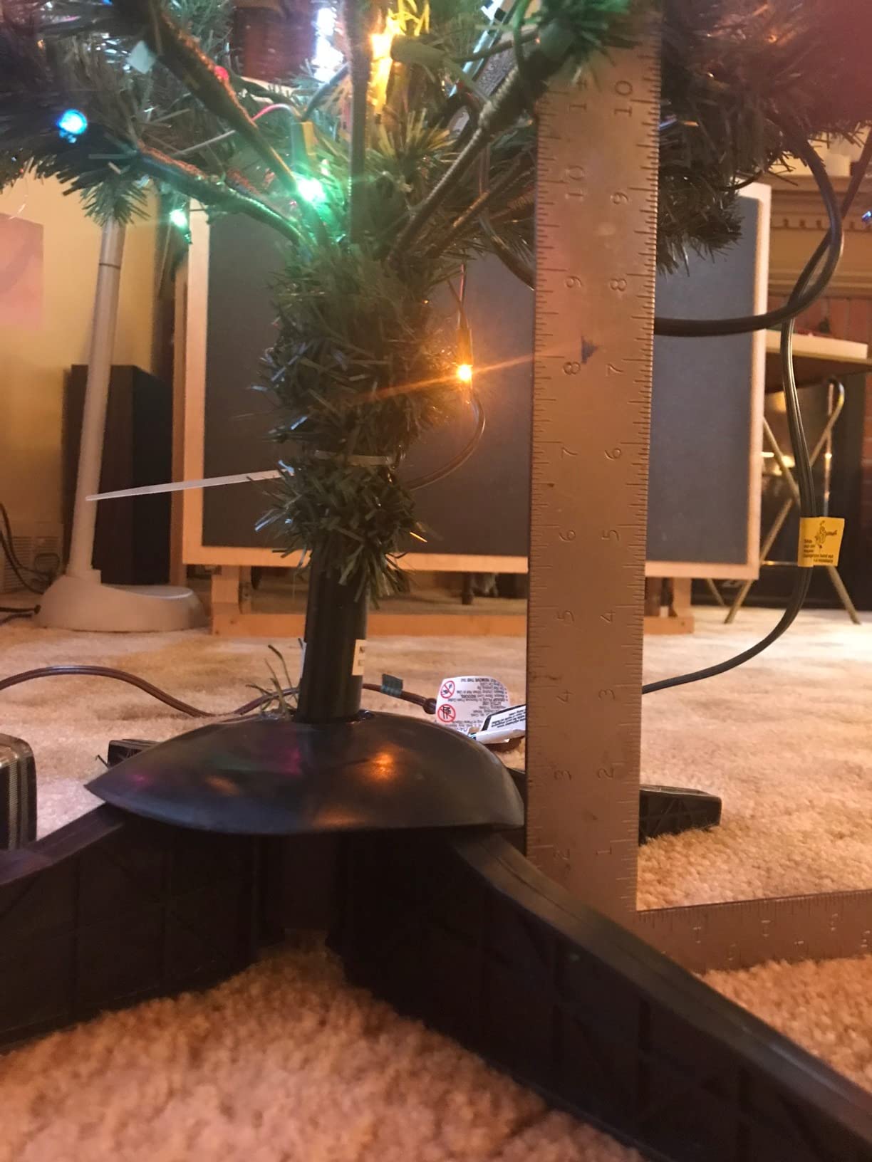 National Tree Company 6ft Pre-Lit Kincaid Spruce Artificial Christmas Tree customer photo 2