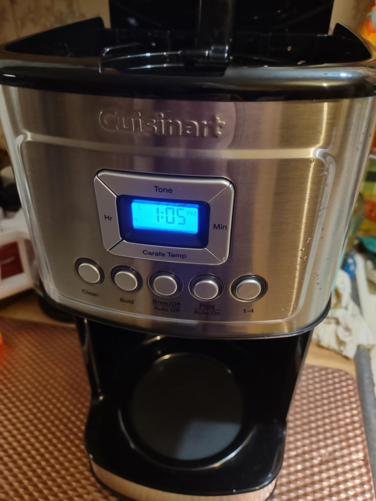 Cuisinart 14-Cup Coffee Maker, Programmable PerfecTemp Glass Carafe Coffee Machine with 1-4 Cup Setting, Brew Strength Control and Pause, Stainless Steel, DCC-3200BKSNAS, Black customer photo 2