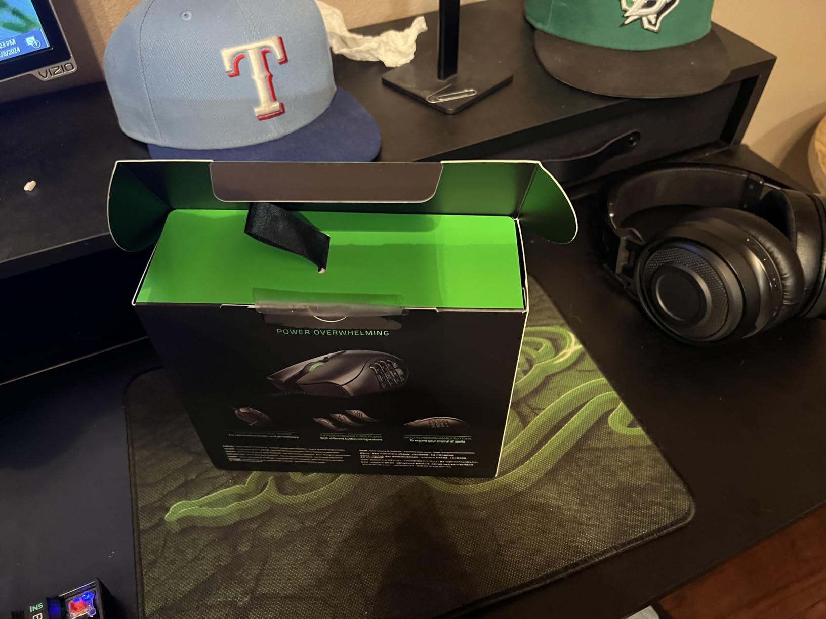 Razer Naga Trinity Gaming Mouse: 16,000 DPI Optical Sensor - Chroma RGB Lighting - Interchangeable Side Plate w/ 2, 7, 12 Button Configurations - Mechanical Switches customer photo 2