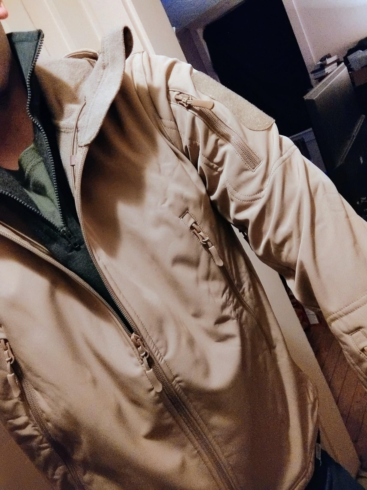TACVASEN Men's Fleece Softshell Jacket Waterproof Winter Tactical Hooded customer photo 2