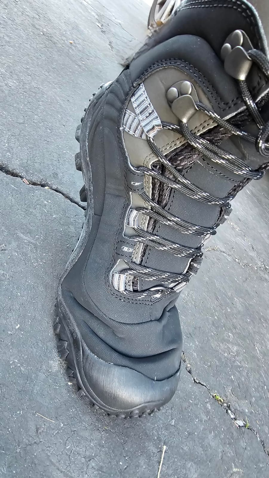 XPETI Women's Thermator Mid High-Top Waterproof Outdoor Hiking Boot customer photo 2