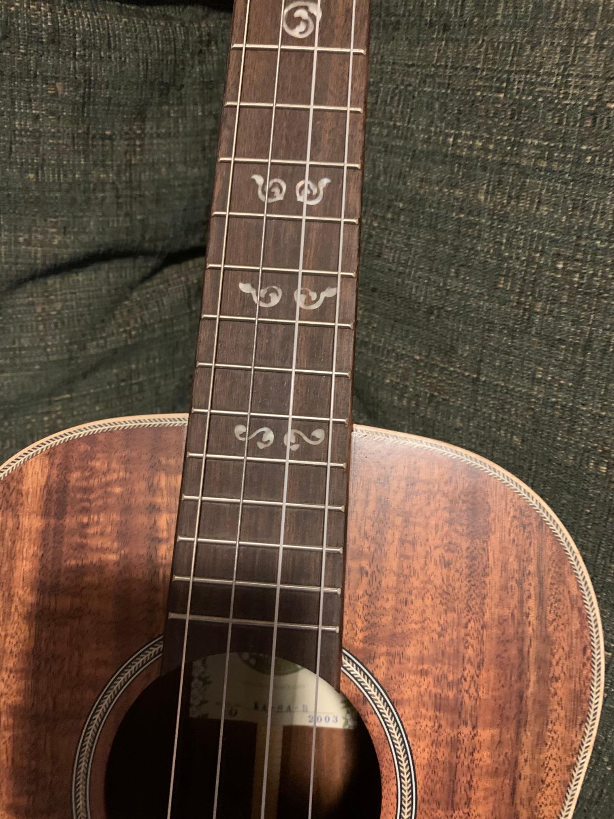 Kala KA-SA-B Solid Acacia Series Baritone Ukulele - Satin Natural customer photo 2