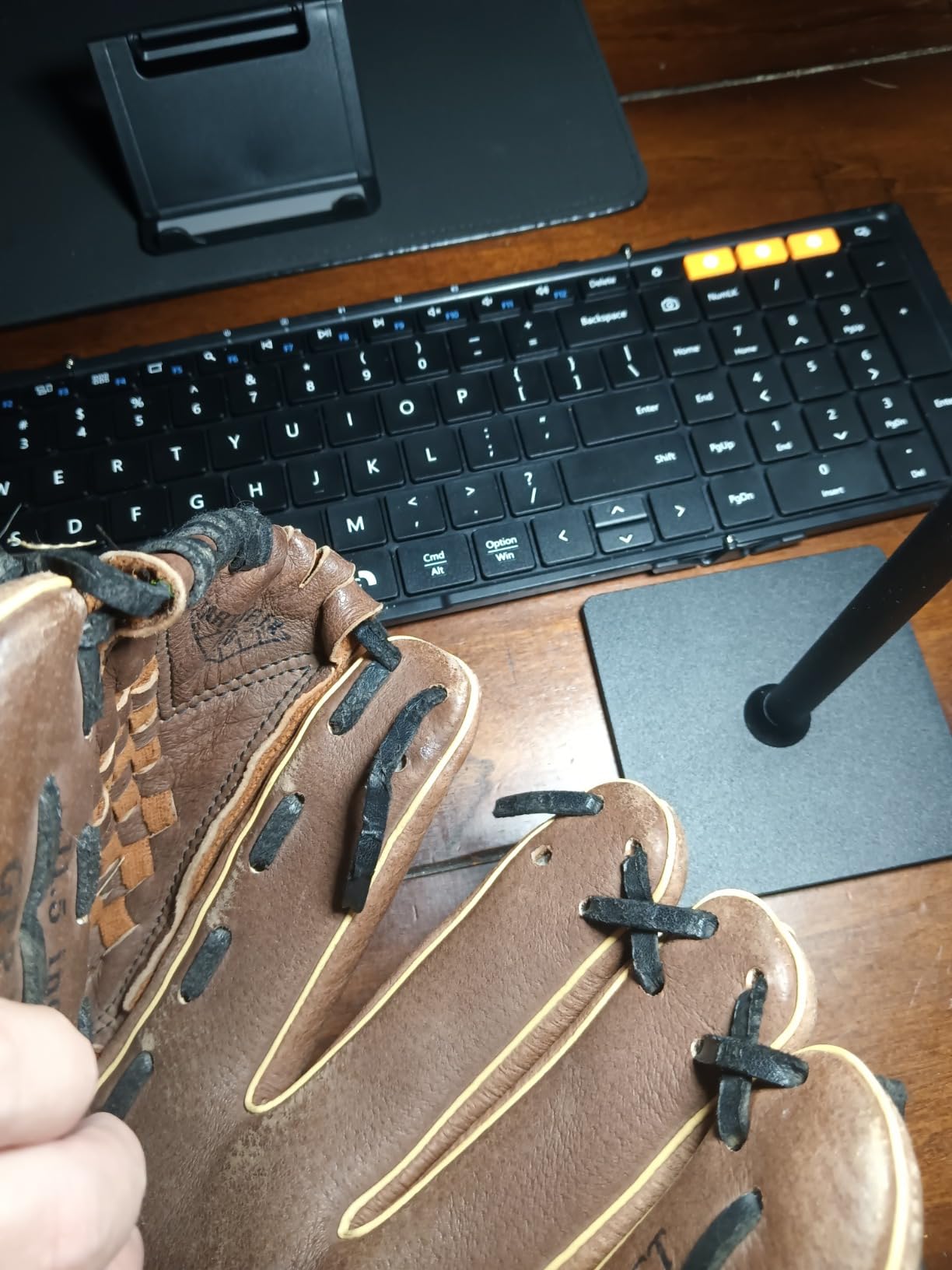 Mizuno Prospect PowerClose Youth Baseball Glove Series I V-Flex Notch I Parashock Palm Pad I Buttersoft Palm Liner customer photo 2