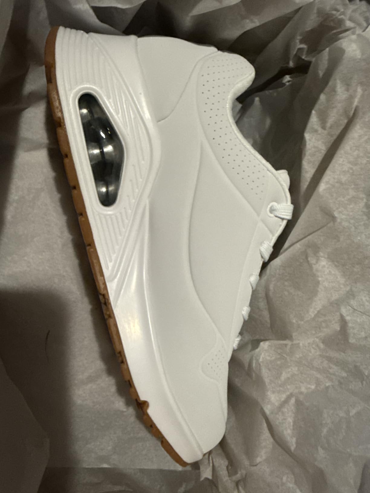 Skechers Women's UNO Stand on Air Sneaker customer photo 2