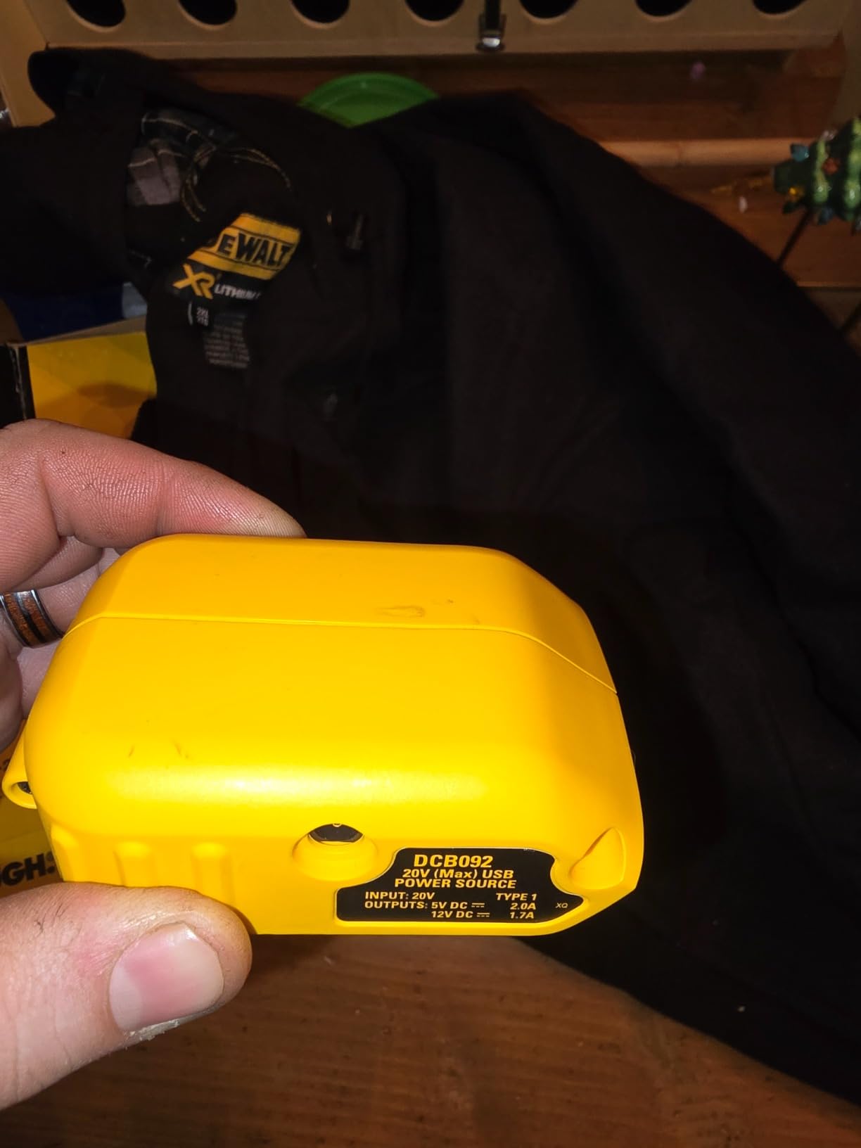 DEWALT Heated Lightweight Soft Shell Jacket DEWALT Heated Lightweight Soft Shell Jacket Kit customer photo 1