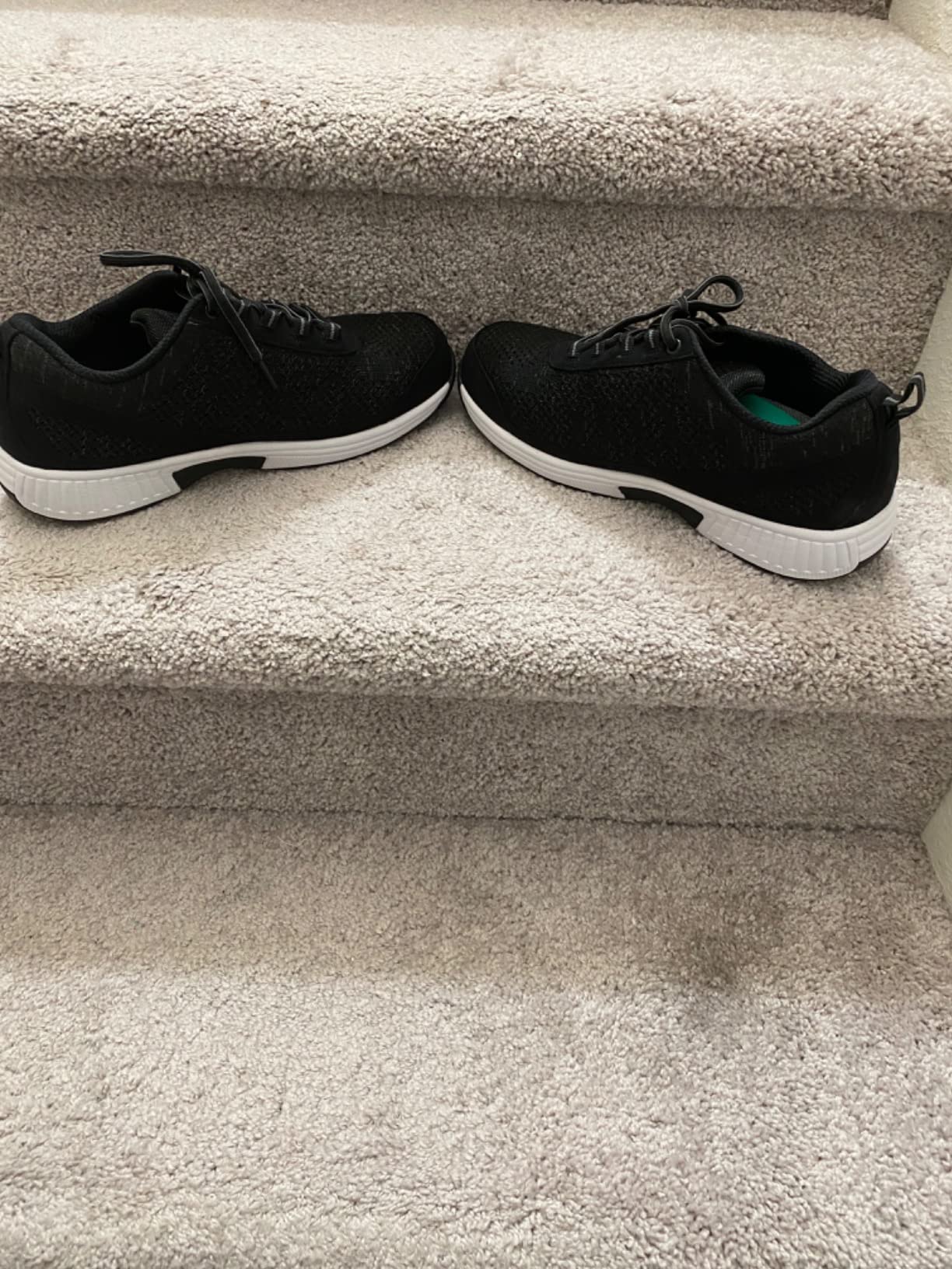 Orthofeet Lava Orthopedic Men's Walking Shoes customer photo 2