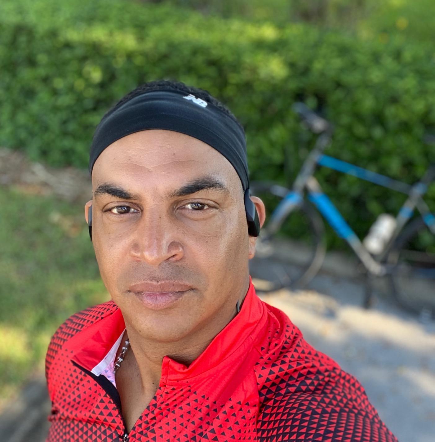 BERGRISAR Men's Cycling Jerseys Short Sleeves Bike Shirt customer photo 1